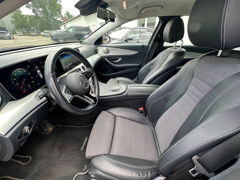 Mercedes-Benz E 300 de T 9G Avantgarde Navi AHK Kamera — photo 8