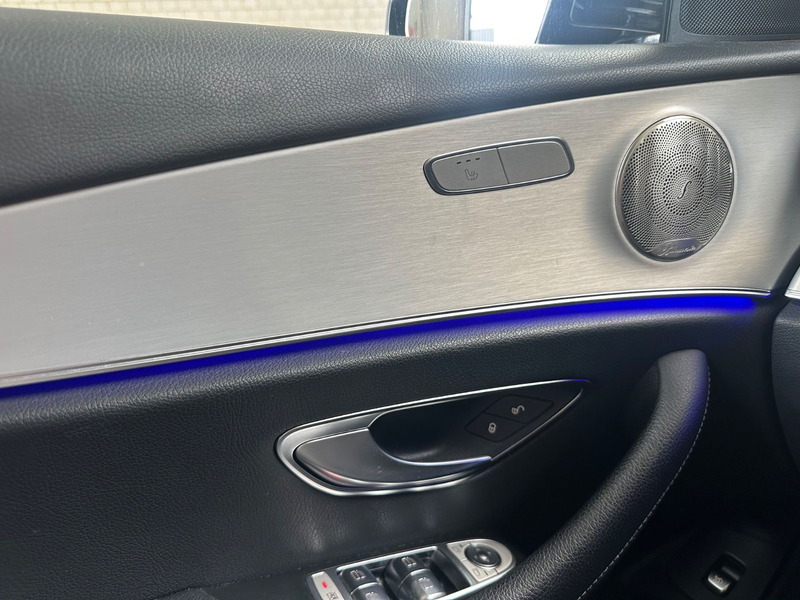 Mercedes-Benz E 300 de T 9G Avantgarde Navi AHK Kamera — photo 11