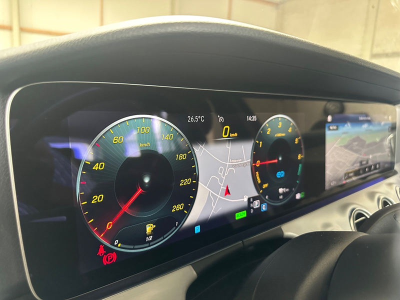 Mercedes-Benz E 300 de T 9G Avantgarde Navi AHK Kamera — photo 7