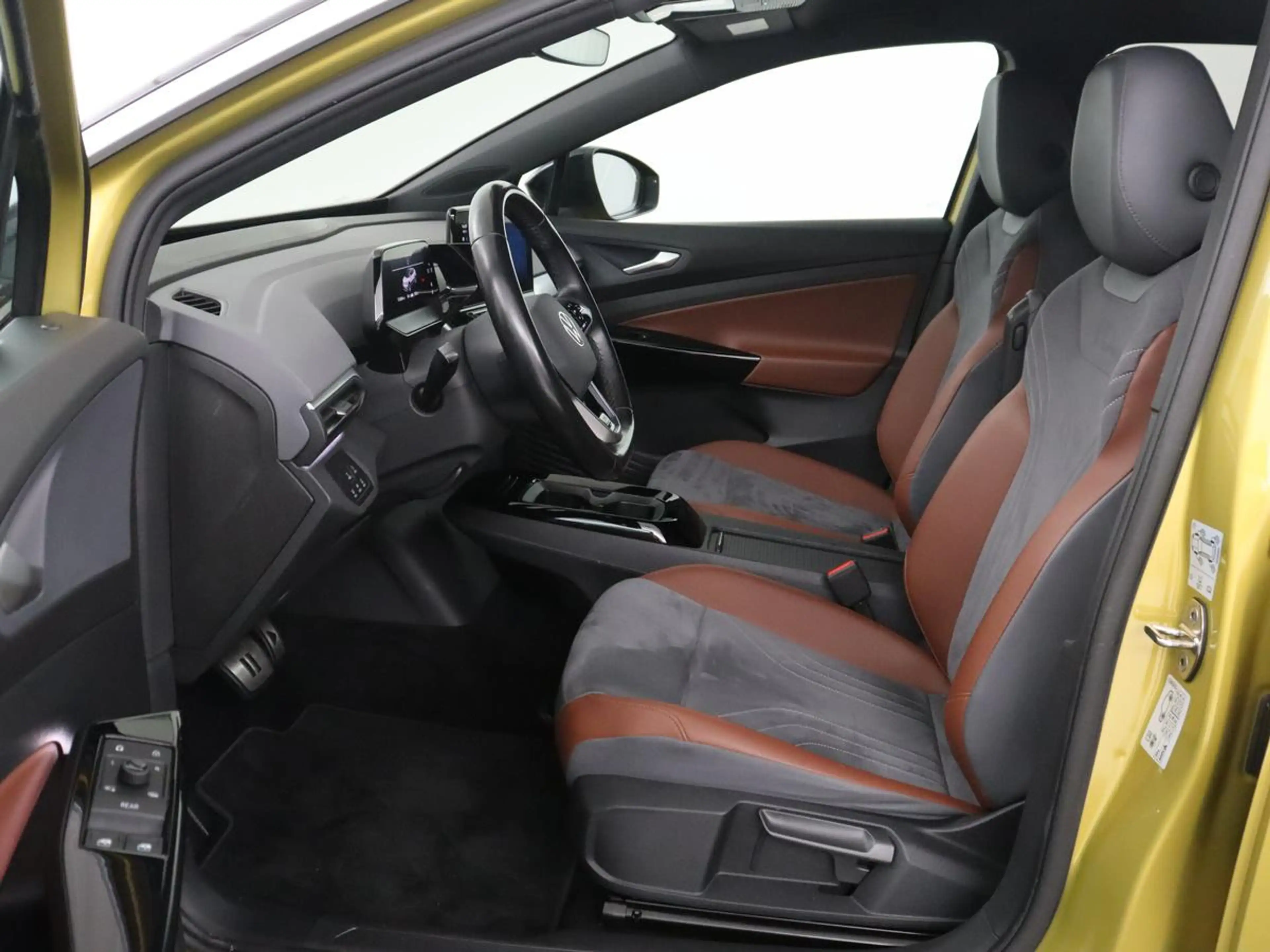 Volkswagen ID.4 First 77 kWh — photo 4