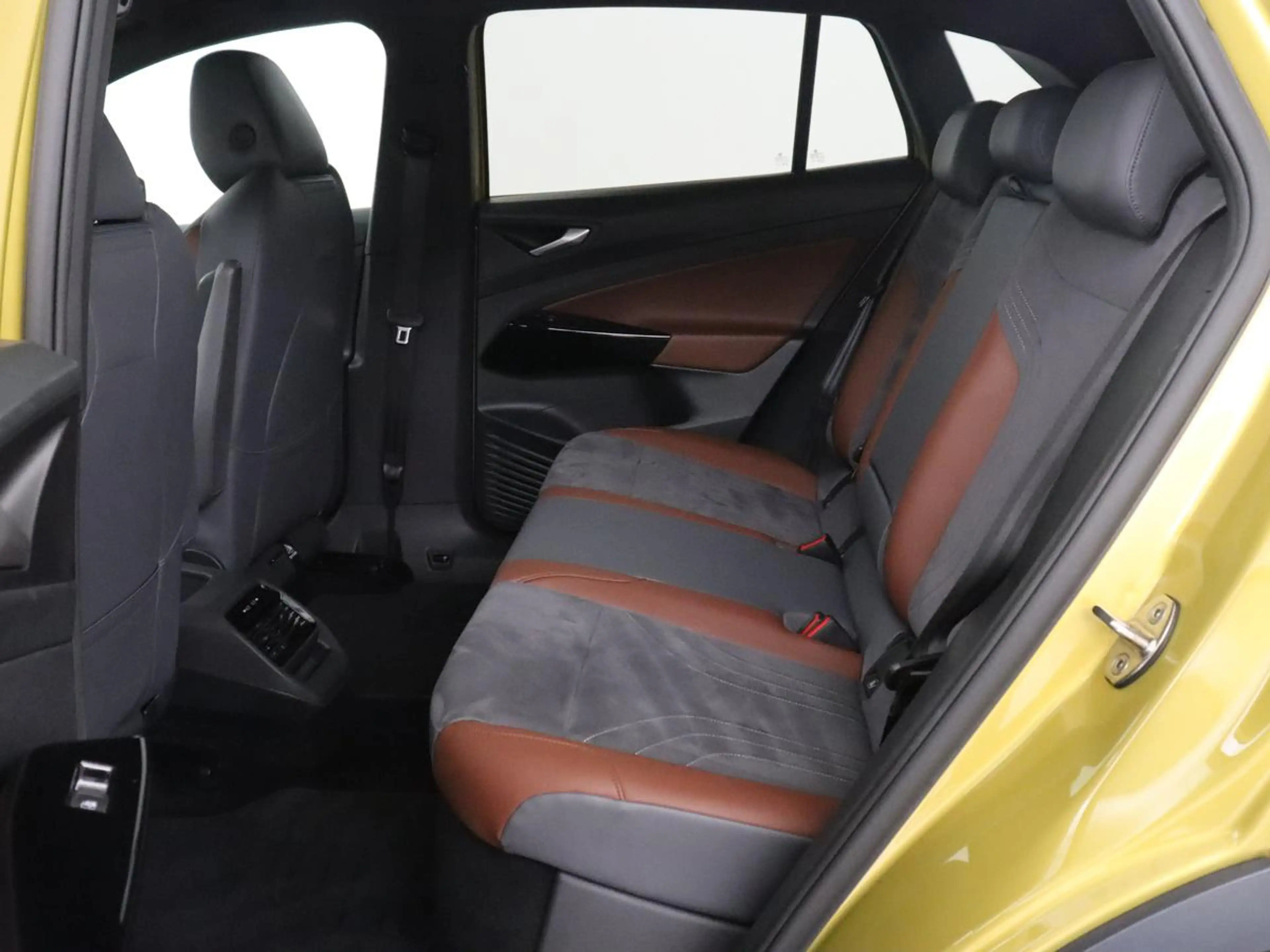 Volkswagen ID.4 First 77 kWh — photo 5