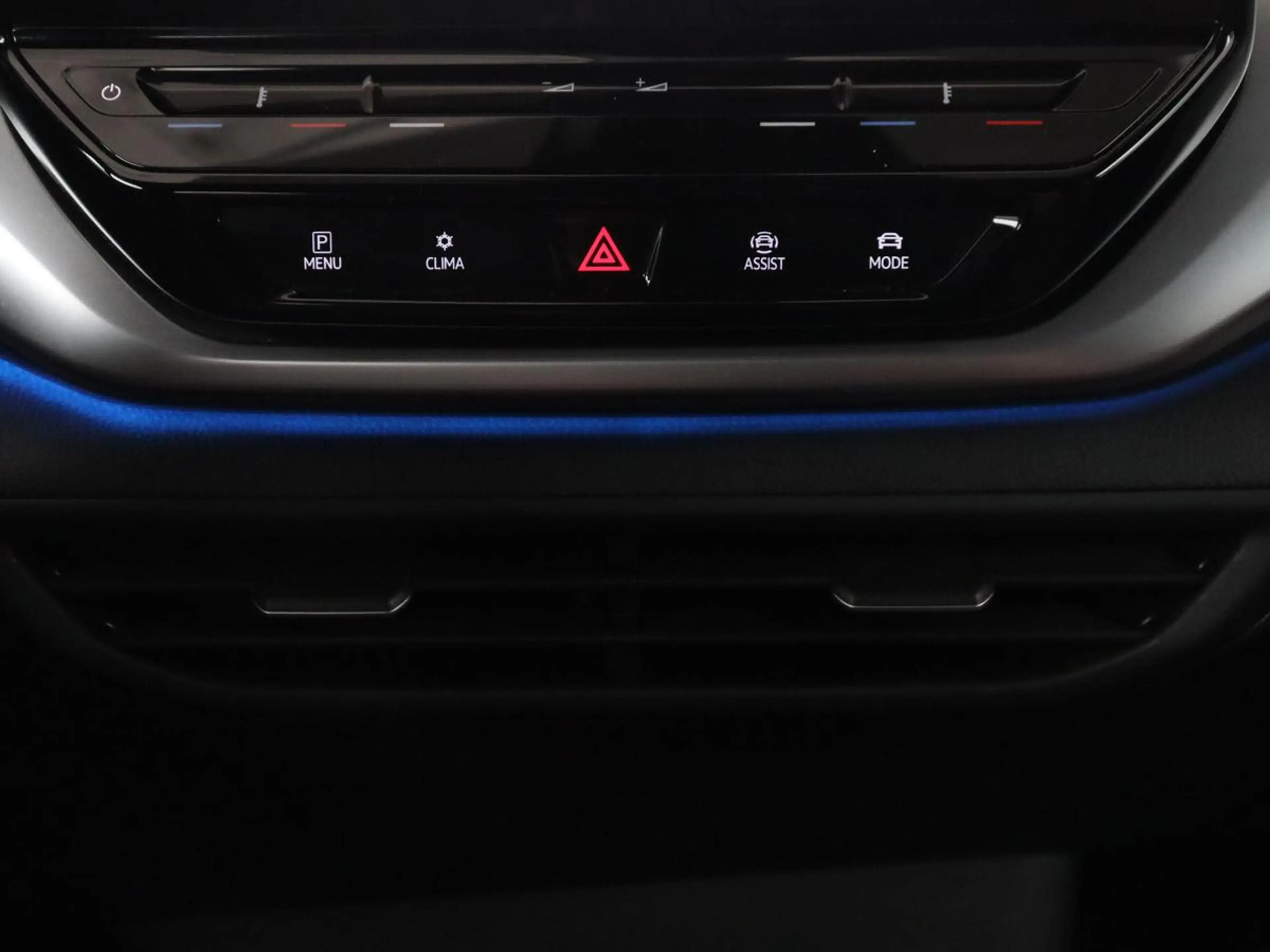 Volkswagen ID.4 First 77 kWh — photo 31