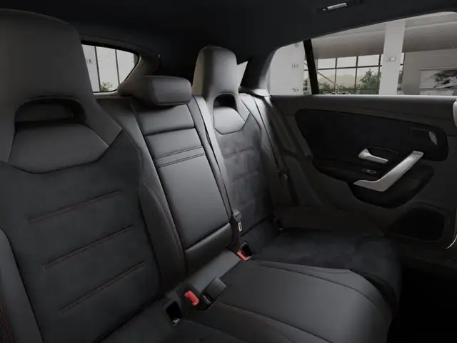 Mercedes-Benz Cla view 10