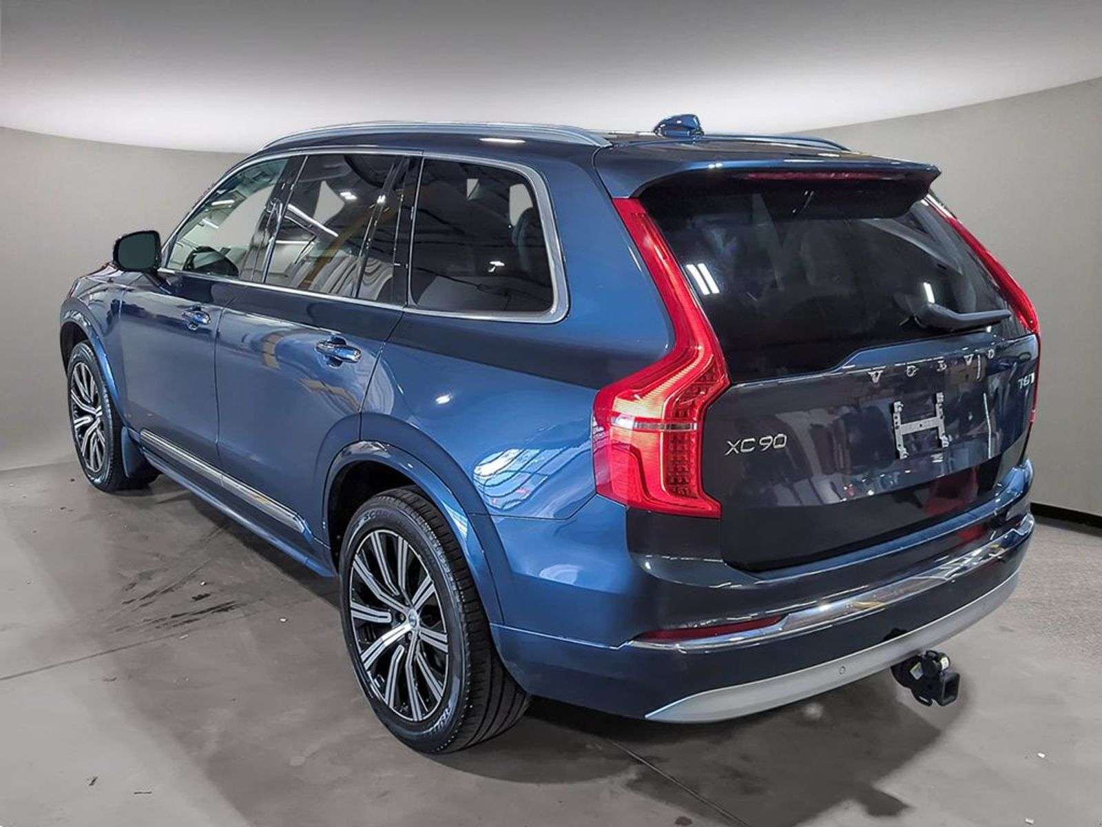 2022 Volvo XC90 T6 INSCRIPTION; LEATHER, PANORAMIC SUNROOF, HUD, N — снимка 1