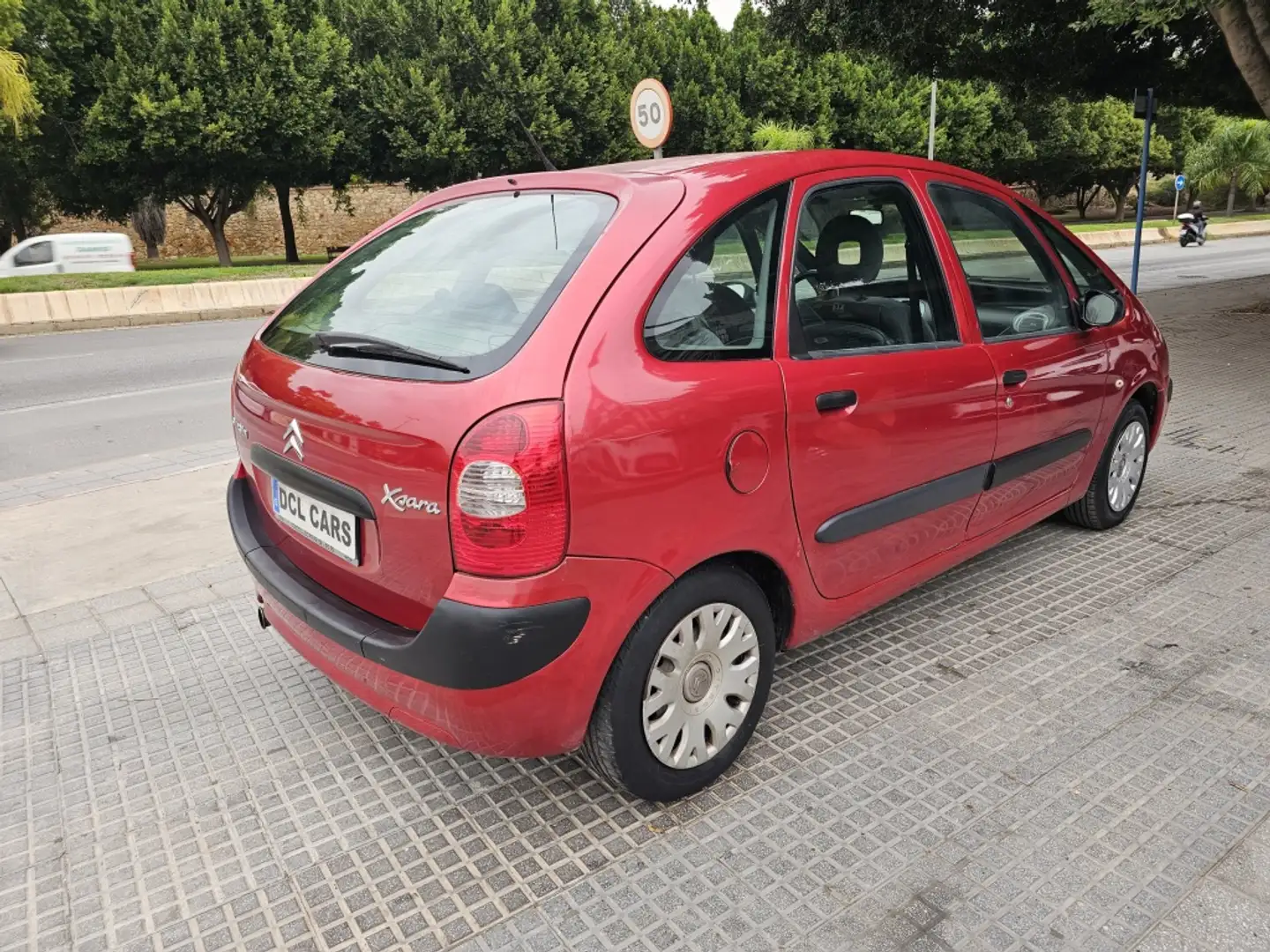 Citroen Xsara Picasso 1.6HDi SX 92 Paars - 2