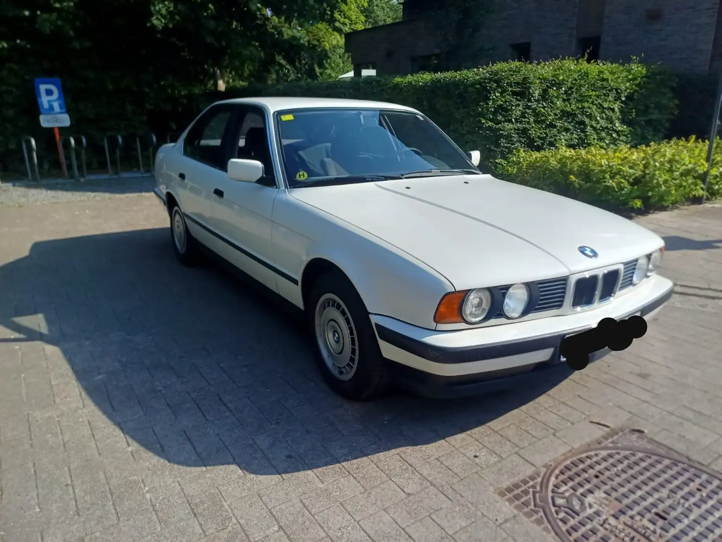 BMW 520 520i 24V White - 2