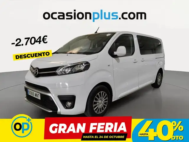 Toyota Proace Shuttle L1 2.0D 8pl. Portón VX Plus 145