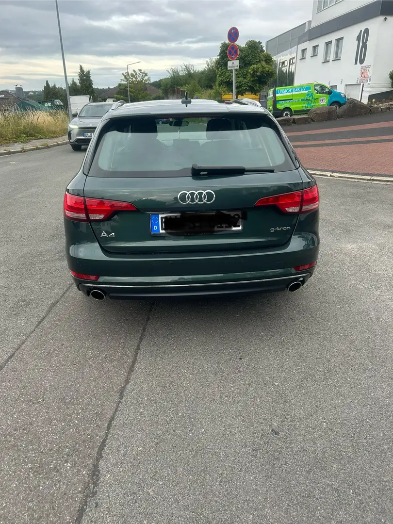 Audi A4 g-tron design Grün - 2