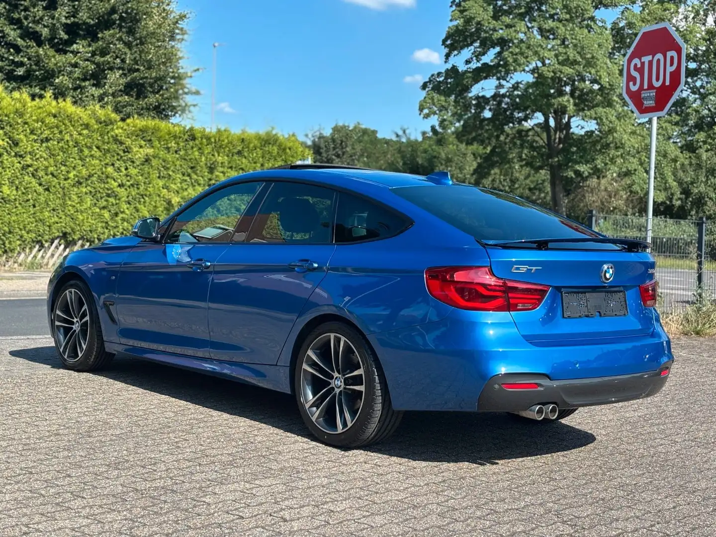 BMW 320 M Sport Kamera-LED-Navi *TOP* Bleu - 2