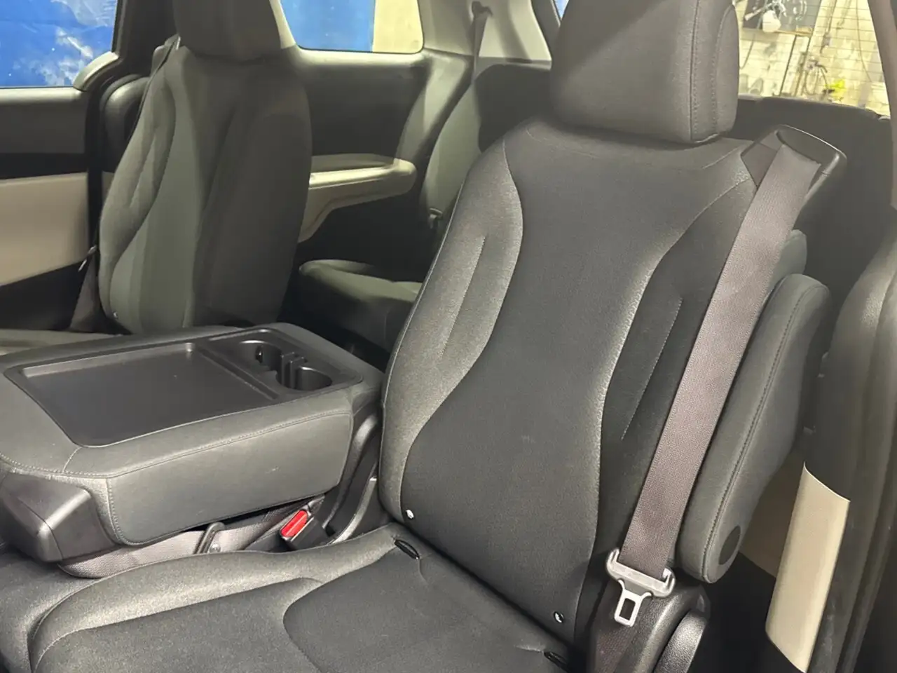 Kia Carnival снимка Kia Carnival