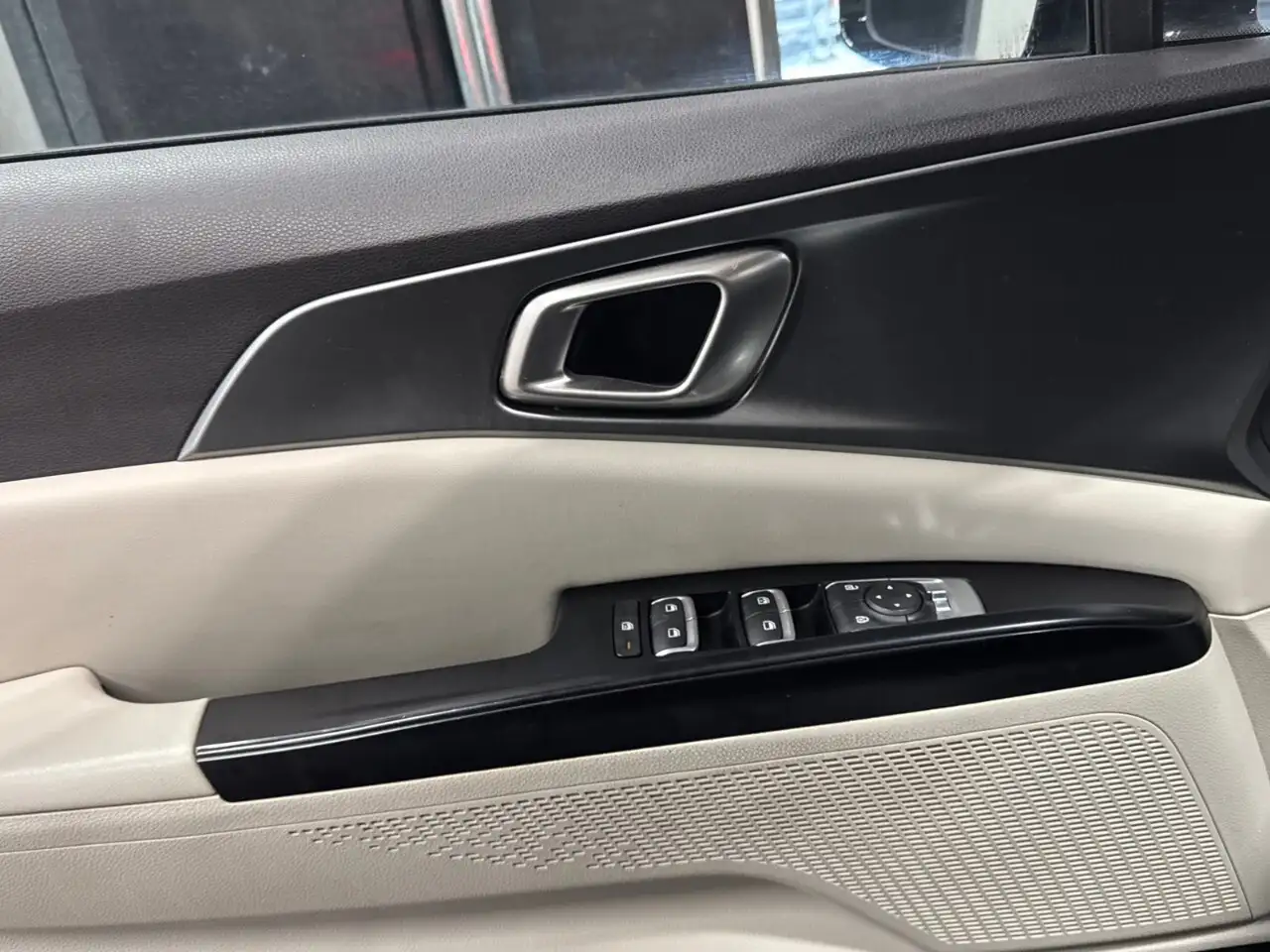 Kia Carnival снимка Kia Carnival