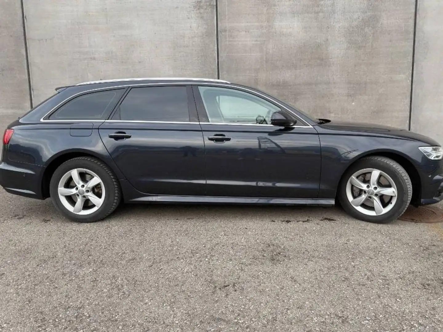 Audi A6 A6 Avant 3,0 TDI clean Diesel intense S-tronic intense Blau - 2