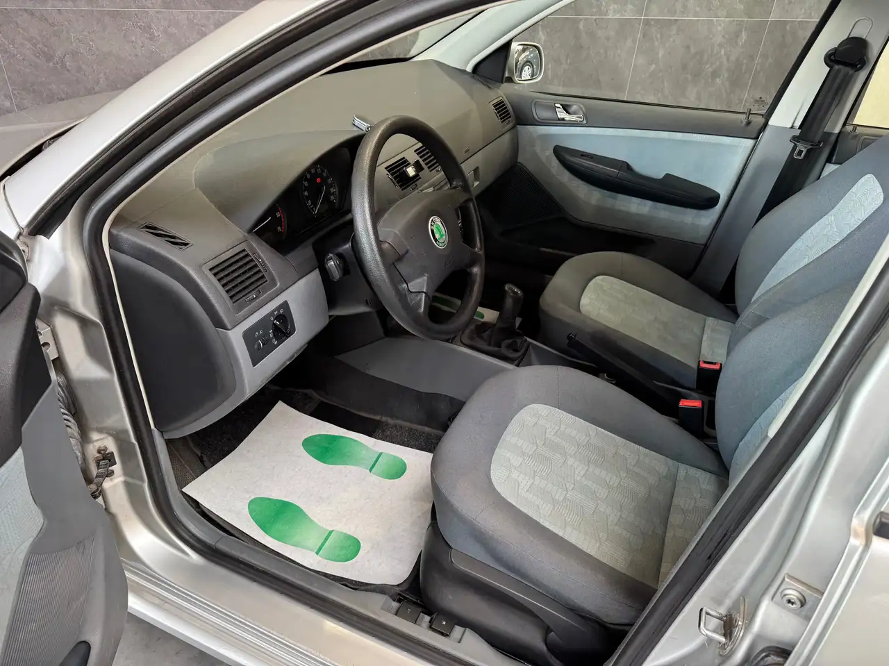 Skoda Fabia 1.4i * 59.000KM * 1ER MAIN * CARNET COMPLET *, foto 7