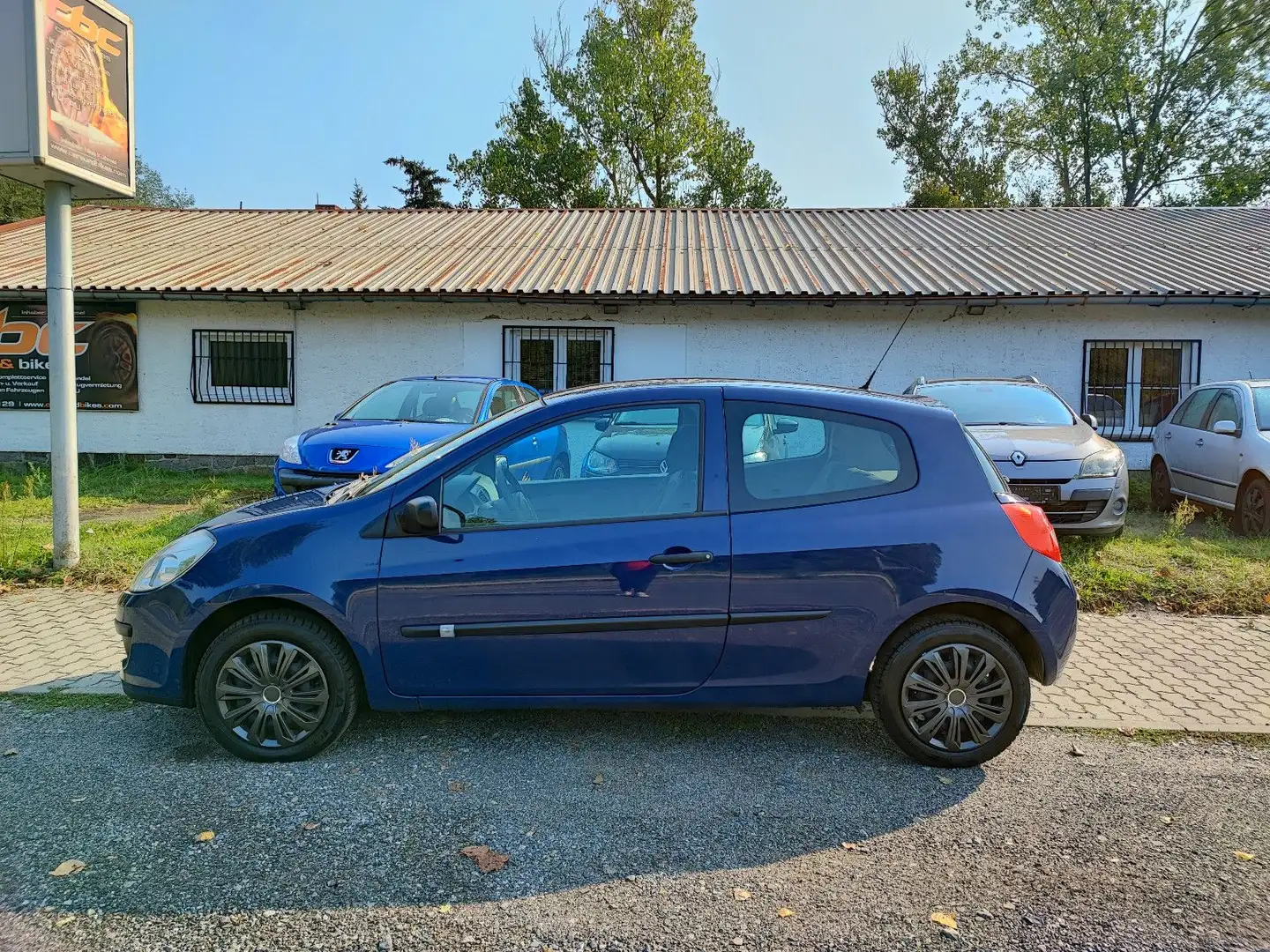 Renault Clio Authentique 1.2 16V 48kW Blu/Azzurro - 2