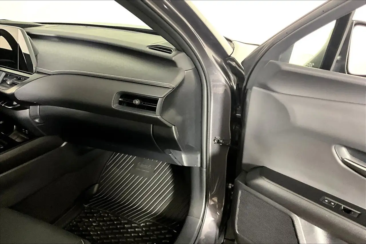 Lexus UX снимка Lexus UX