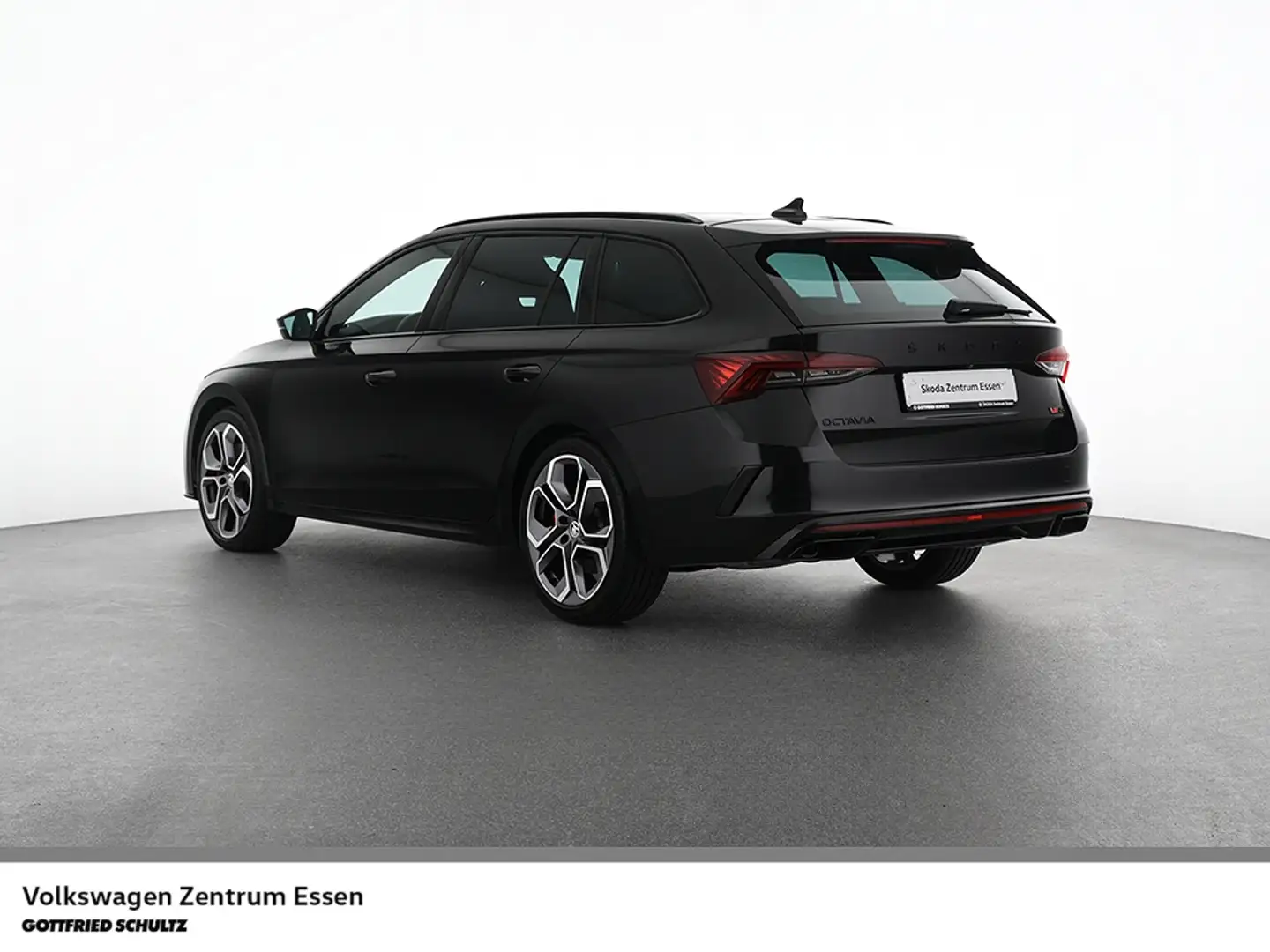 Skoda Octavia Combi RS TSI DSG Pano Stdhzg DCC Columbus Schwarz - 2