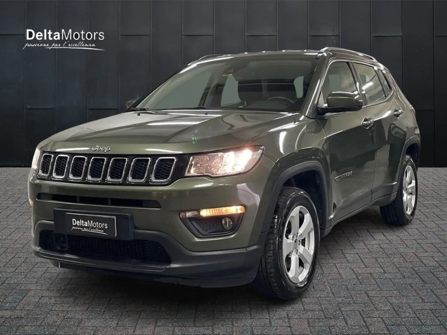 Jeep Compass II 2017 - Compass 2.0 mjt Limited 4wd 140cv auto m Gris - 1