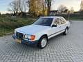 Mercedes-Benz E 230 W124 1987 - thumbnail 1