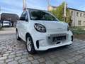 smart forTwo EQ Coupe*Klima*1.Hand*Sitzheizung* Weiß - thumbnail 23