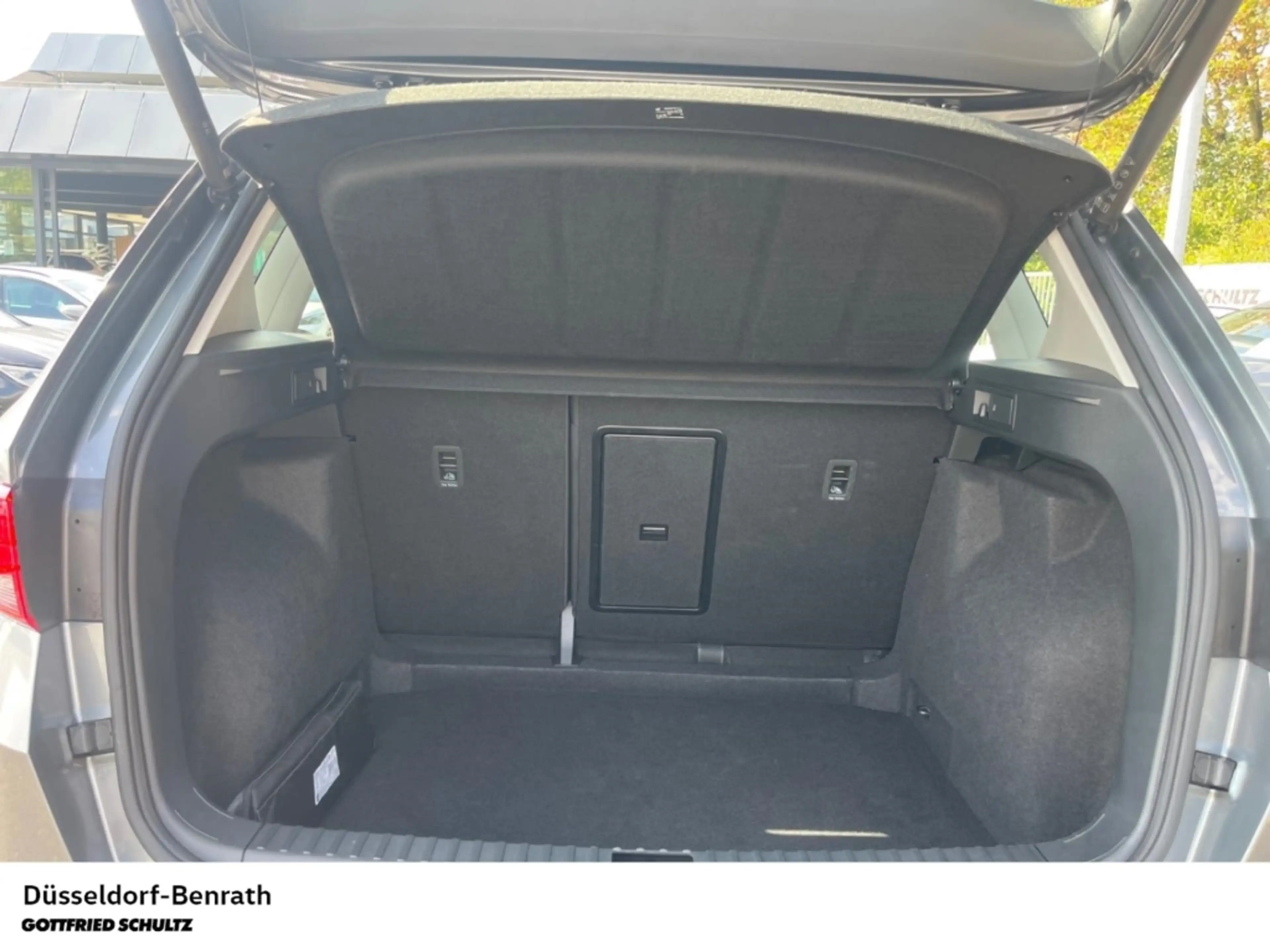 SEAT Ateca Style 1.5 TSI DSG LED Navi Parkhilfe AppConnect — photo 8