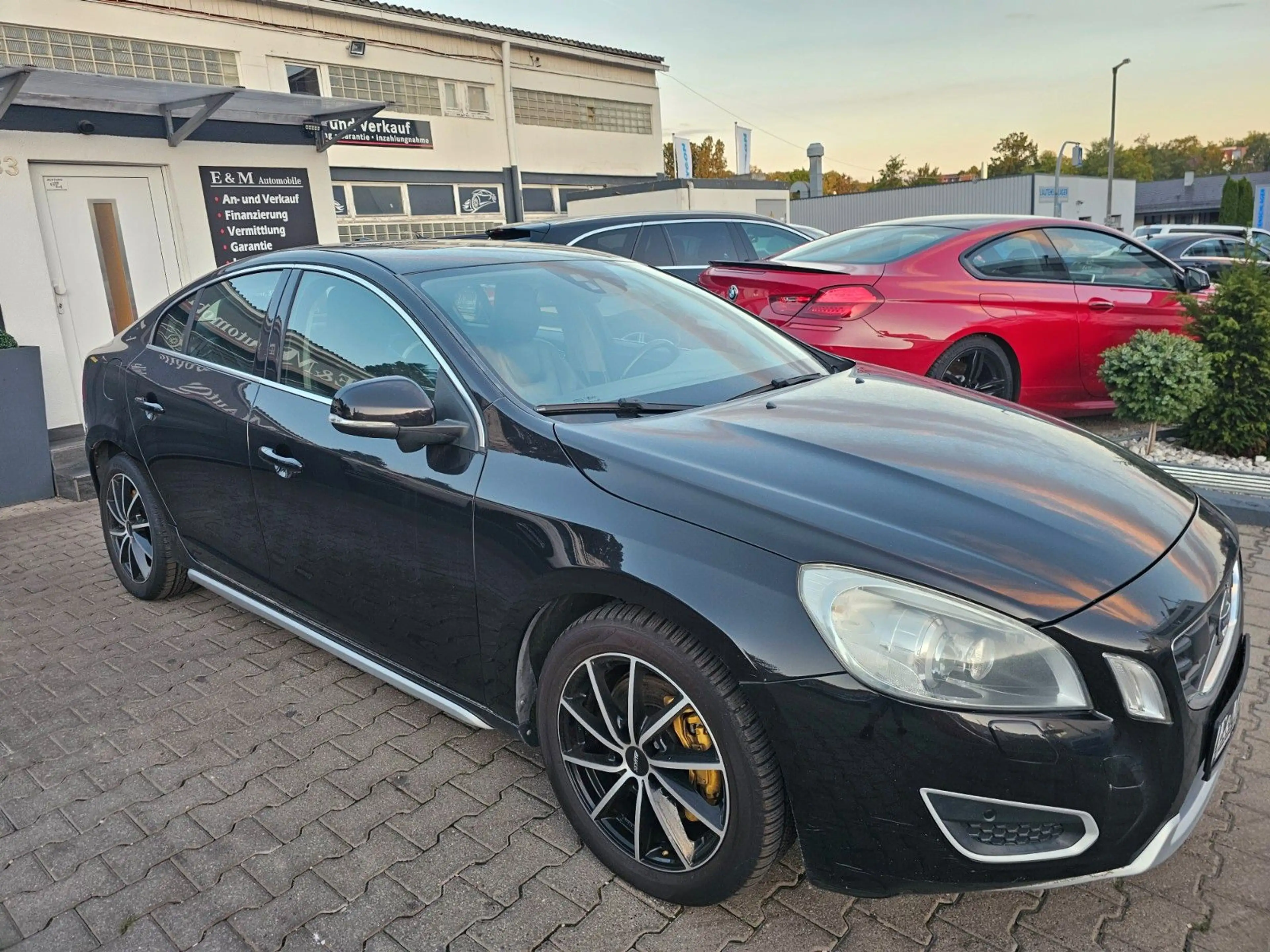 Volvo S60 Lim. Summum*NAVI*LEDER*KAMERA*ACC*PDC*SHZ*XE — photo 2