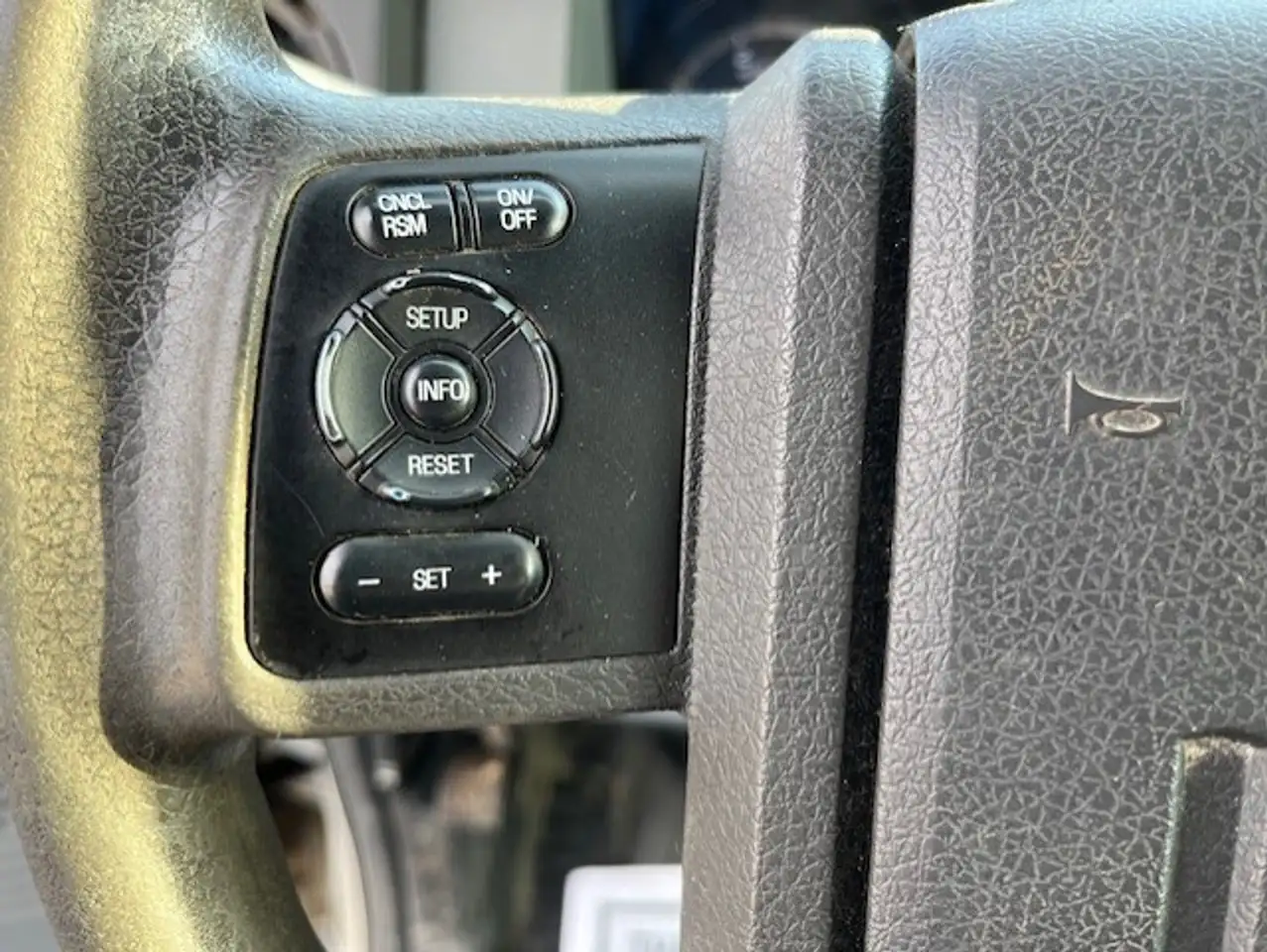 Ford F 550 снимка Ford F 550