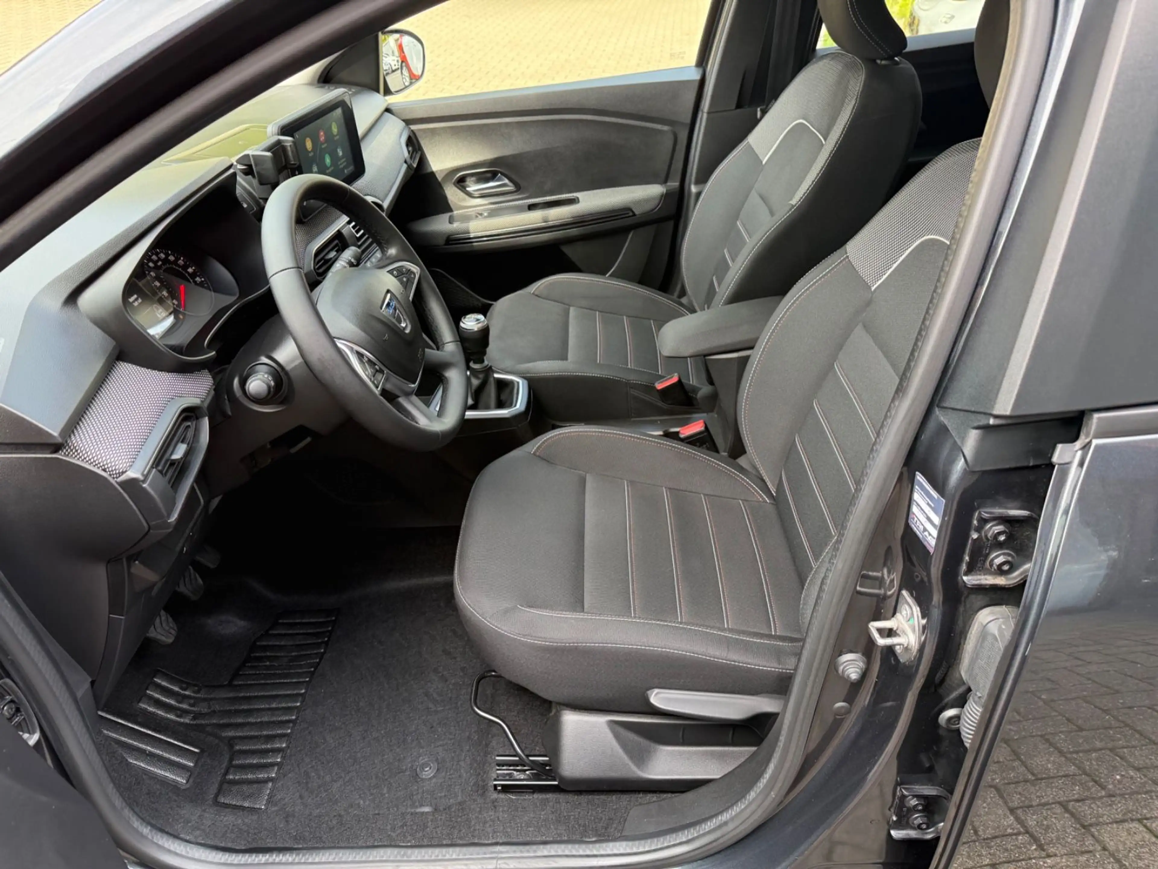 Dacia Jogger Extreme+ Navi Car Play Kamera Toter W. — photo 14