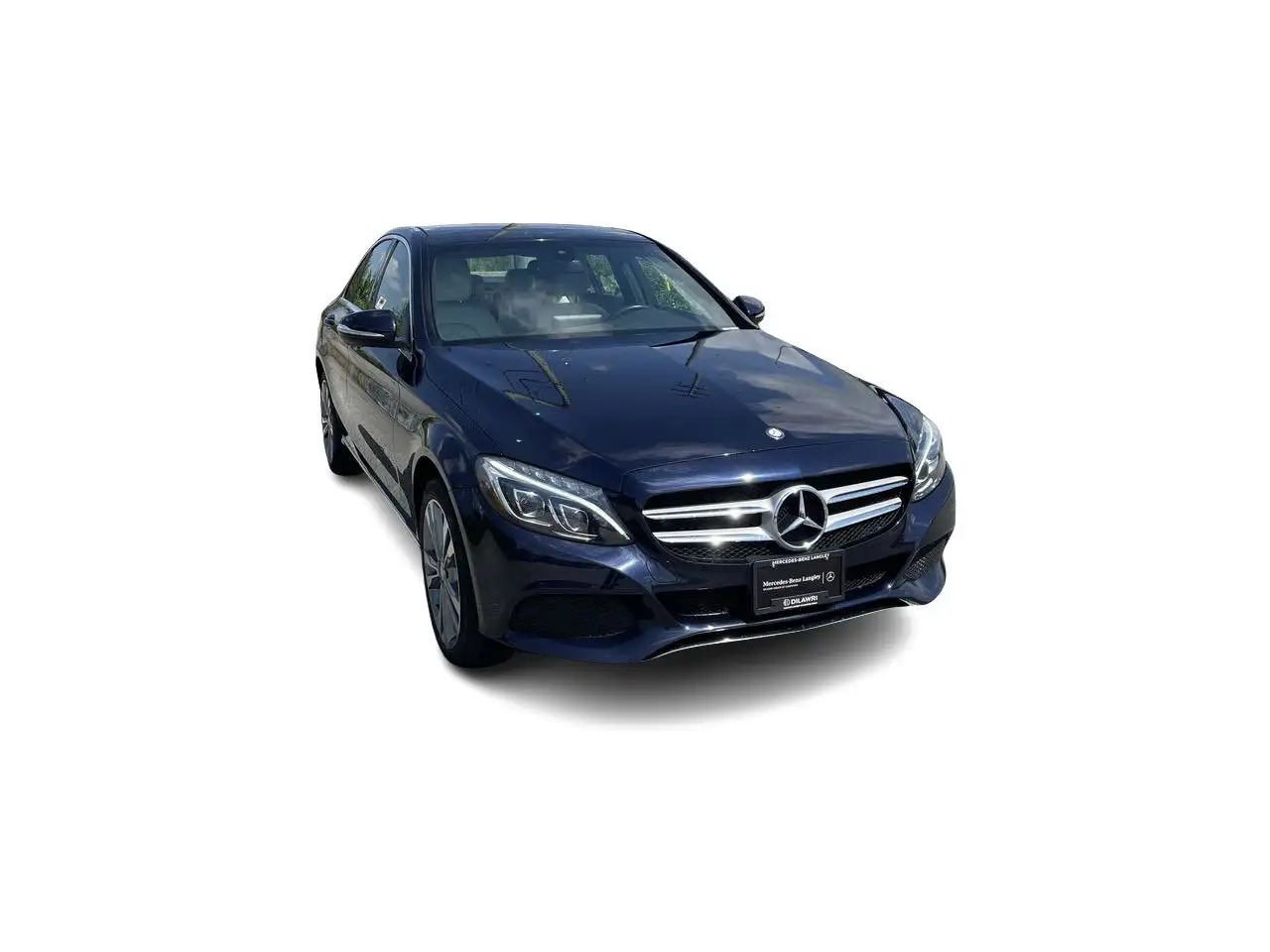 Mercedes-Benz C-Class снимка Mercedes-Benz C-Class