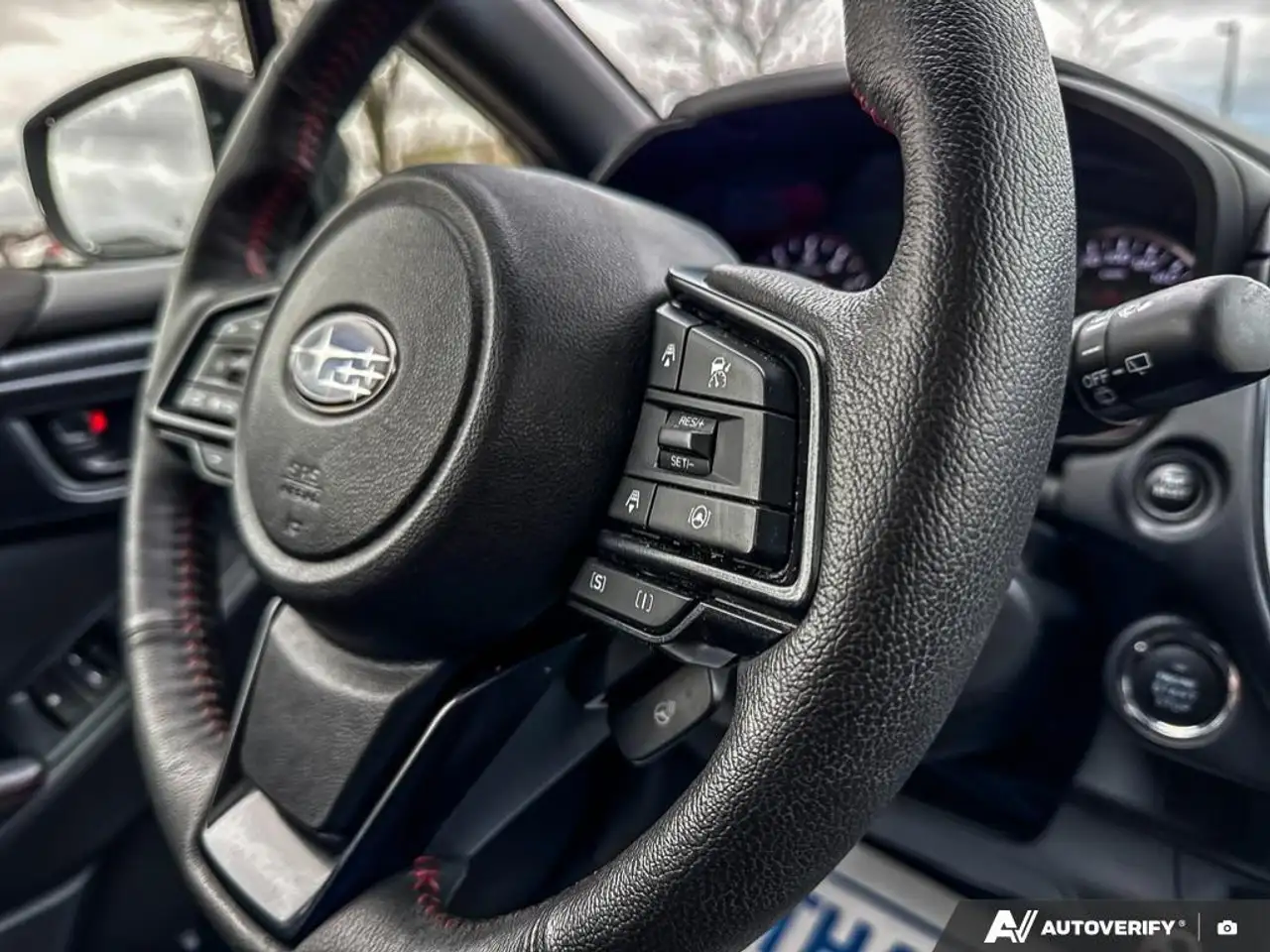 Subaru Impreza снимка Subaru Impreza