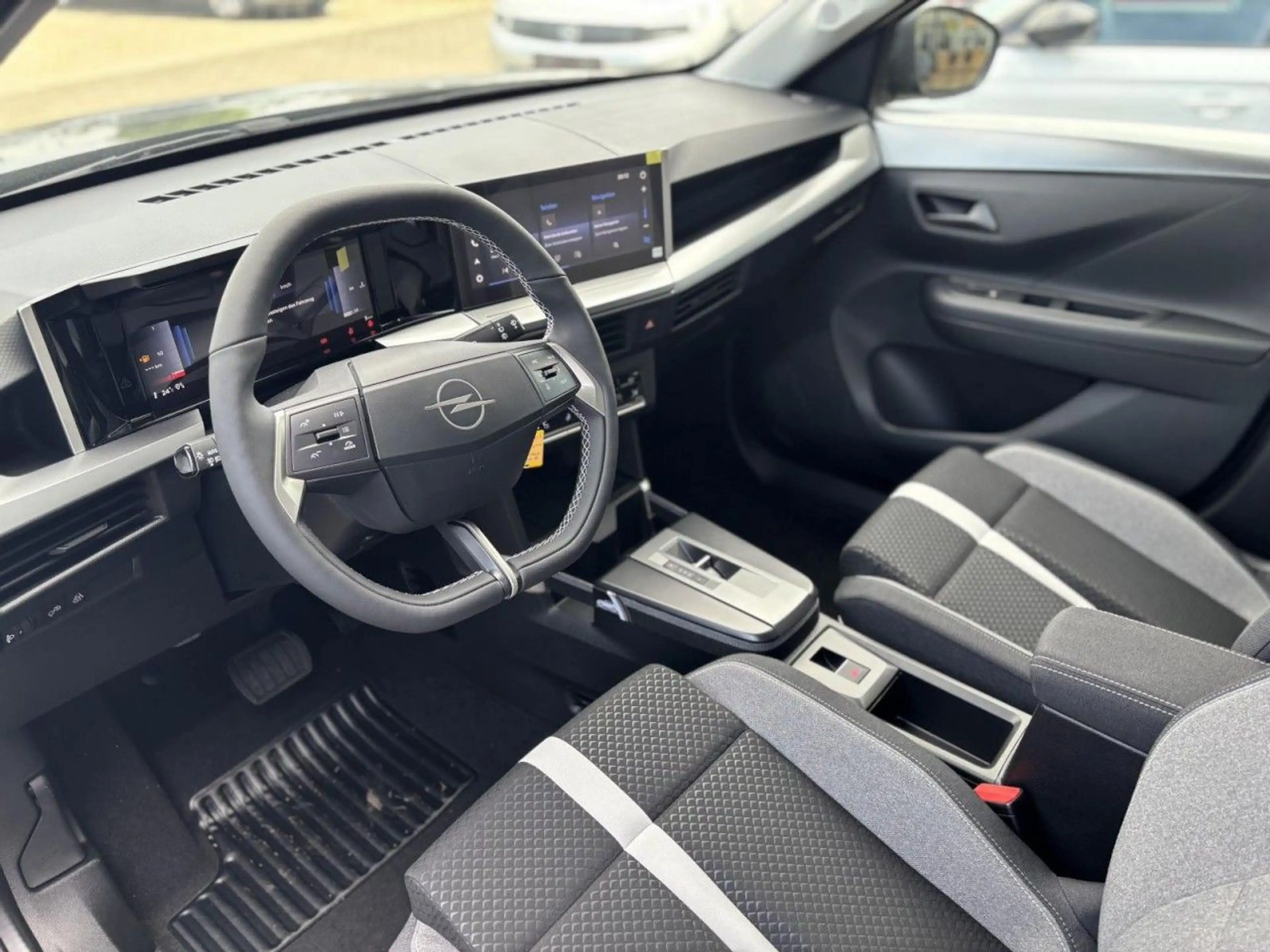 Opel Frontera Edition Hybrid **Sitzhzg/Kamera/Navi** — photo 7
