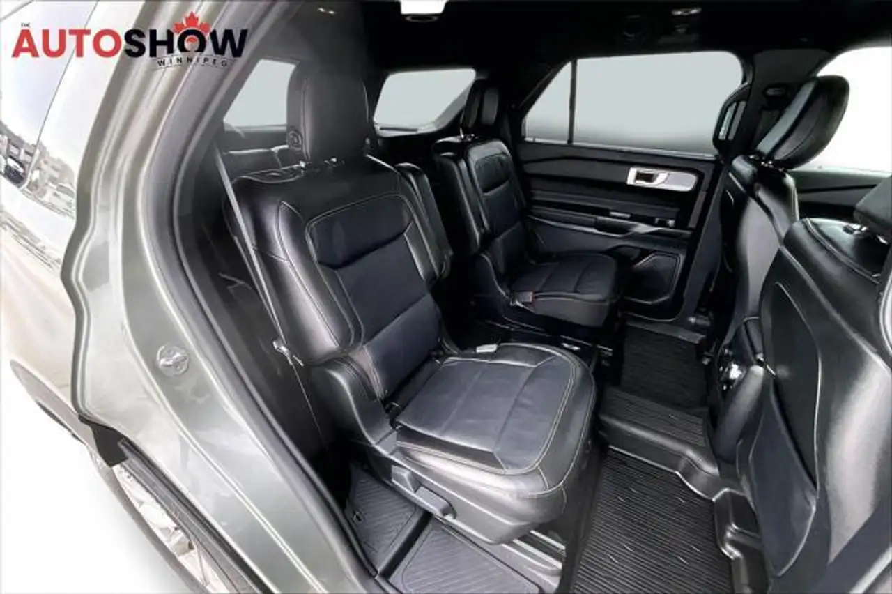 Ford Explorer photo Ford Explorer