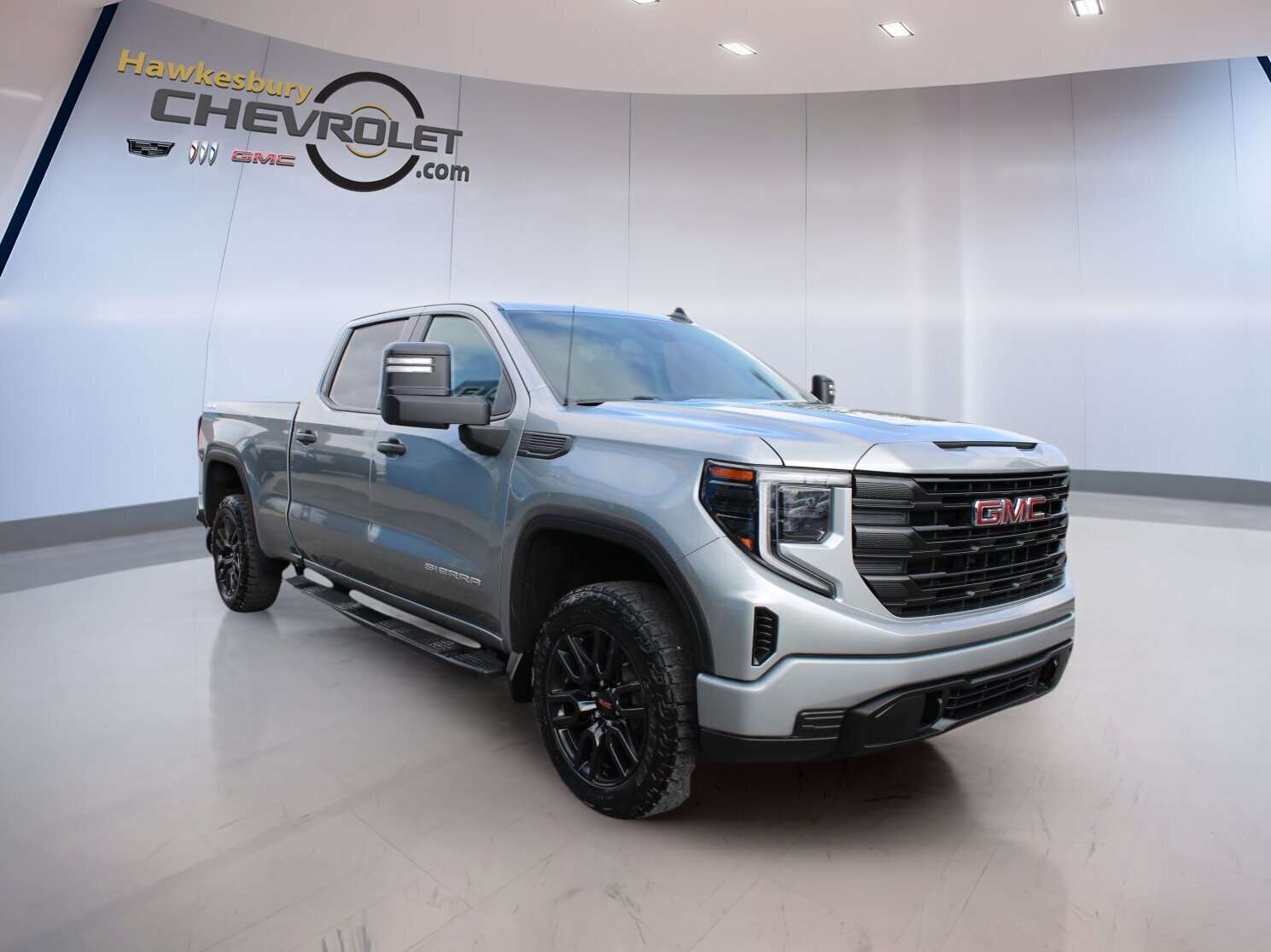 2023 GMC Sierra 1500 4WD Crew Cab 157  Pro — снимка 1