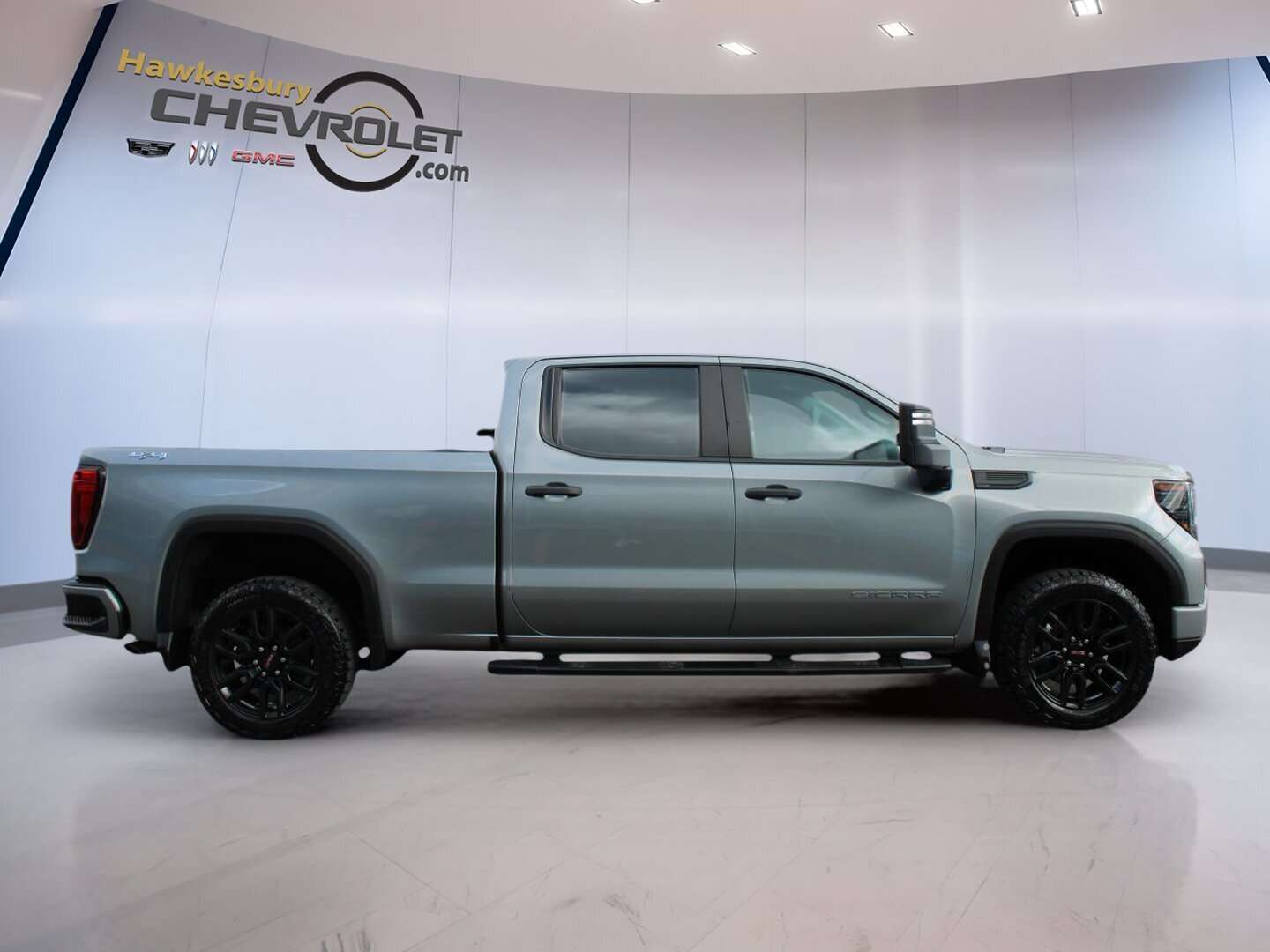 2023 GMC Sierra 1500 4WD Crew Cab 157  Pro — снимка 1
