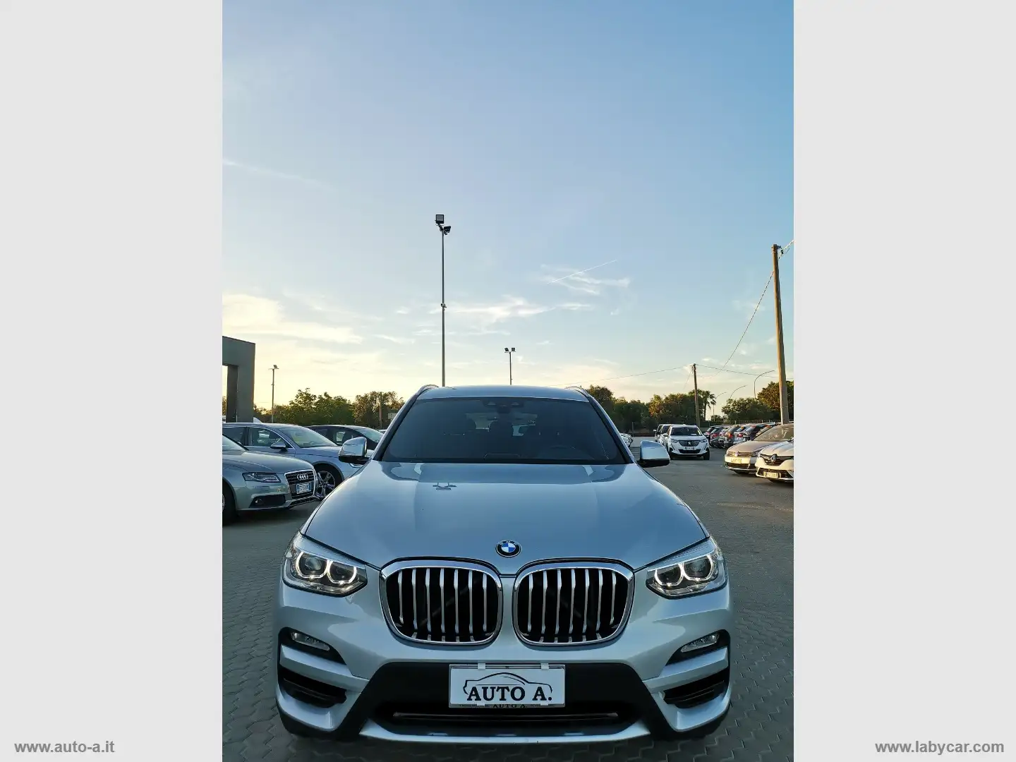 BMW X3 sDrive18d xLine Grigio - 2