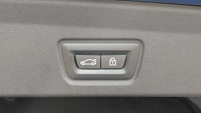 BMW 4 Series view 10