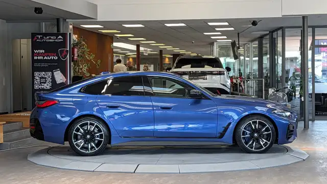 BMW 4 Series view 5