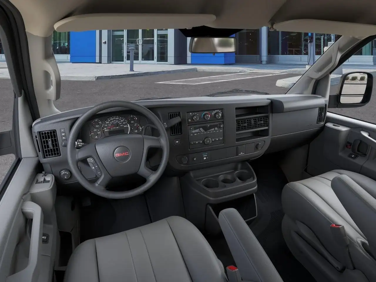 GMC Savana снимка GMC Savana