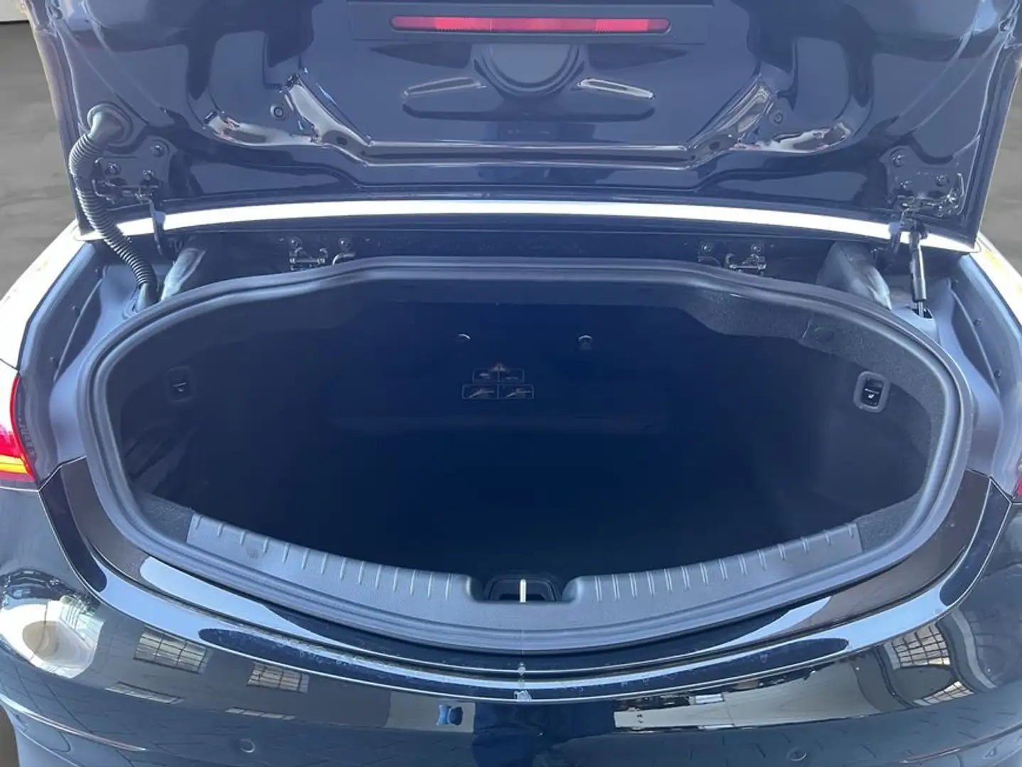 Mercedes-Benz CLE 200 CLE Schwarz - 2