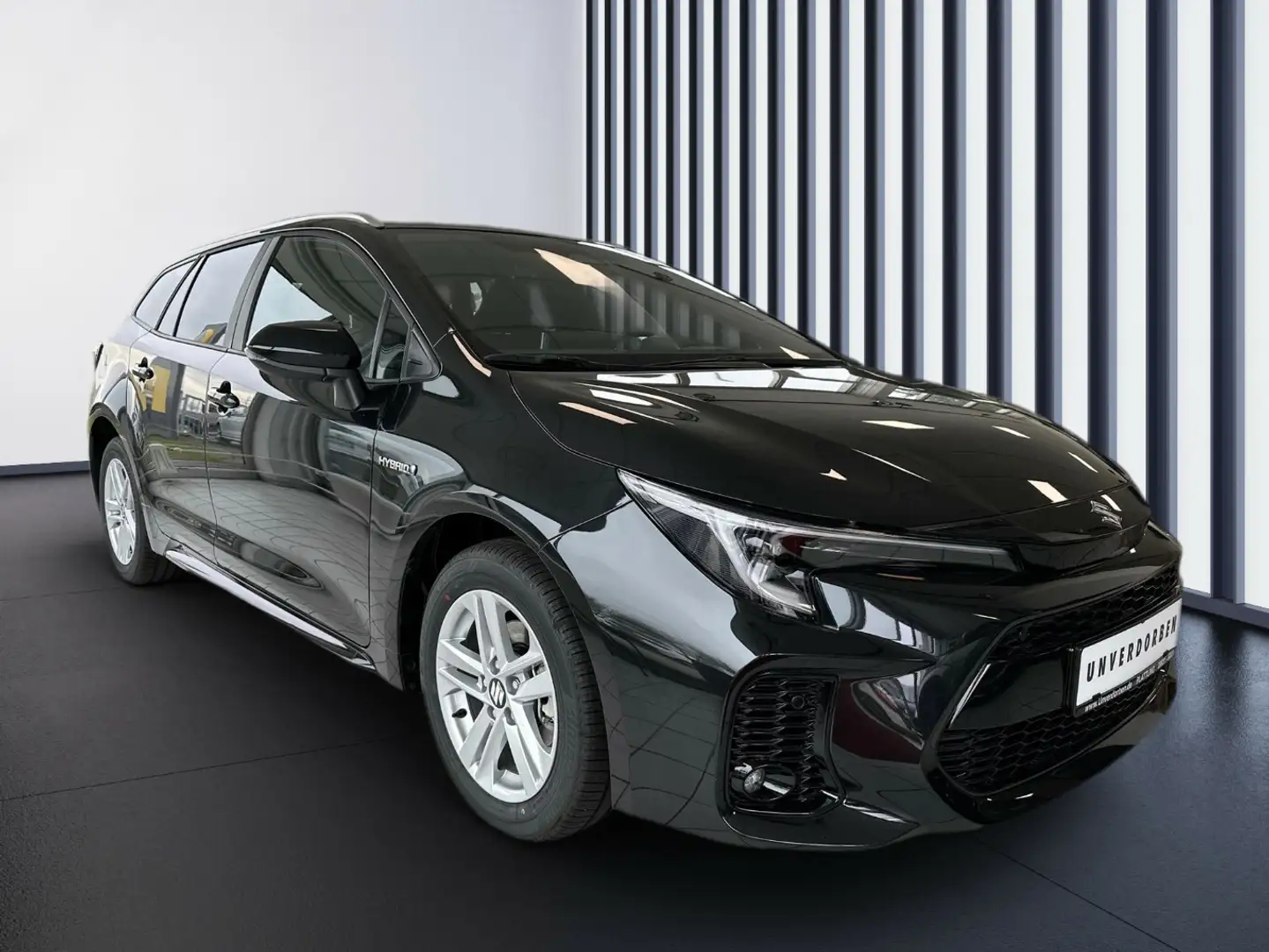 Suzuki Swace 1.8 Hybrid Comfort+Tageszulassung Schwarz - 2