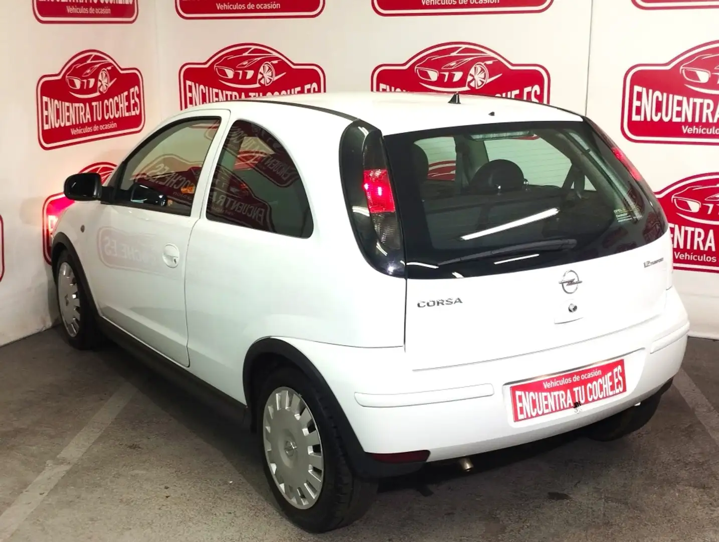 Opel Corsa 1.2 16v Essentia Blanc - 2