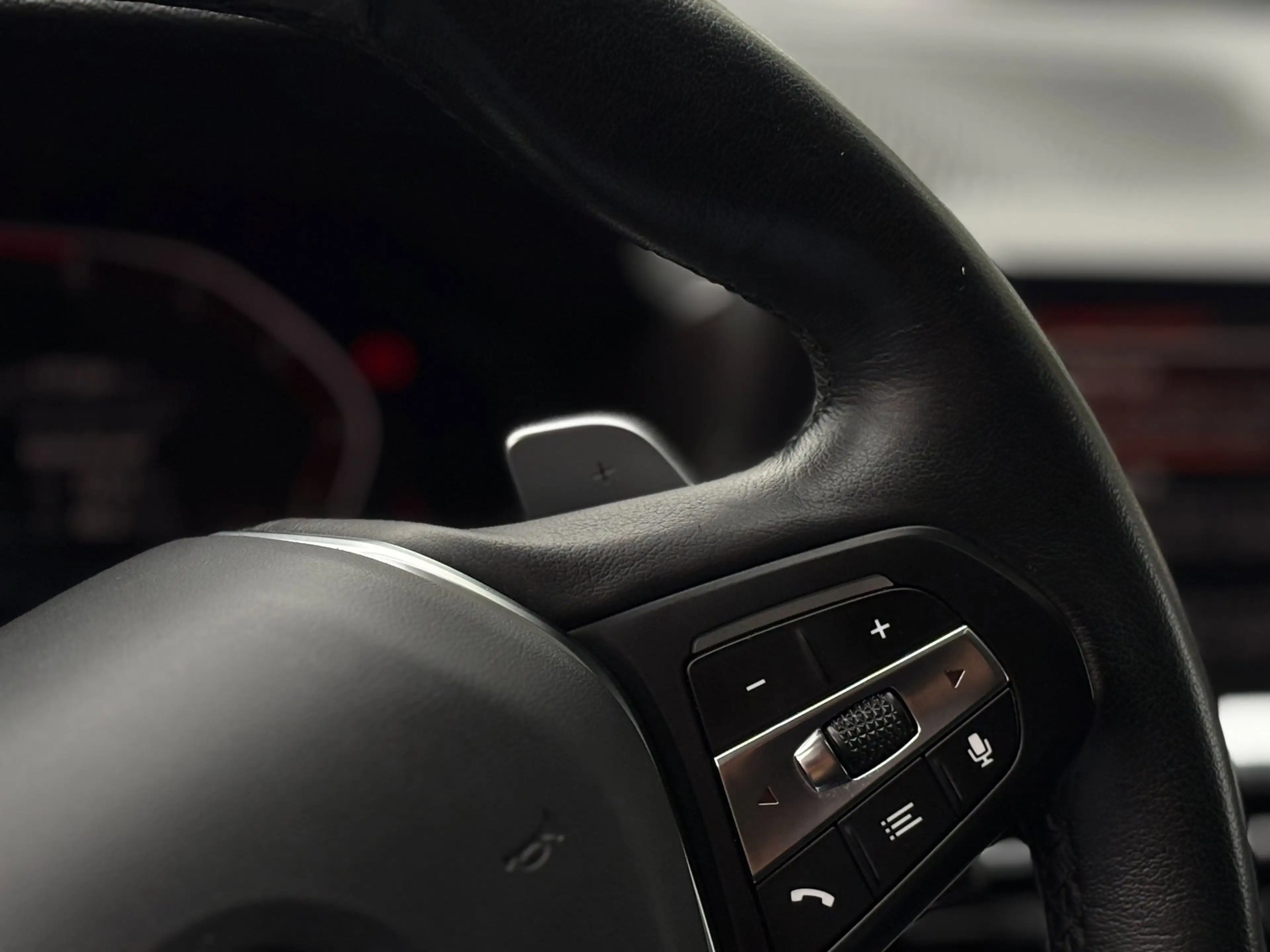 BMW 330 3-serie Touring 330i xDrive High Executive PANO-DA — photo 15