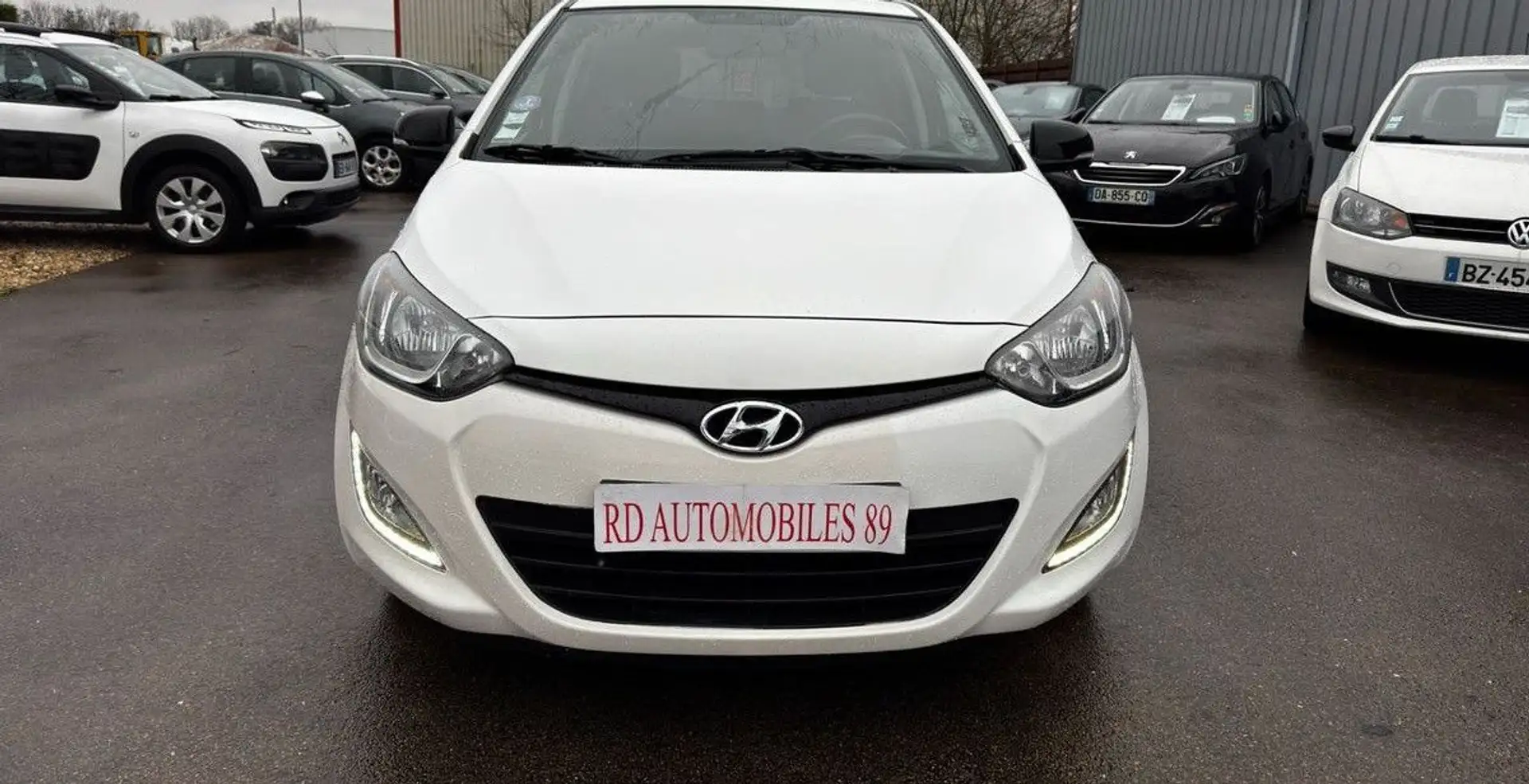 Hyundai i20 1.2 84 CH Pack GO Brasil Blanc - 2