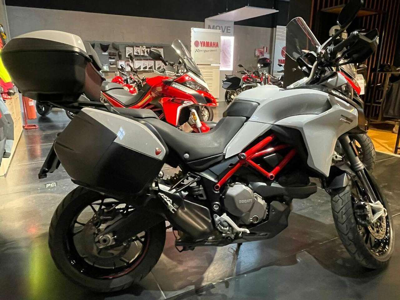 Ducati Multistrada 950 S Red my19
