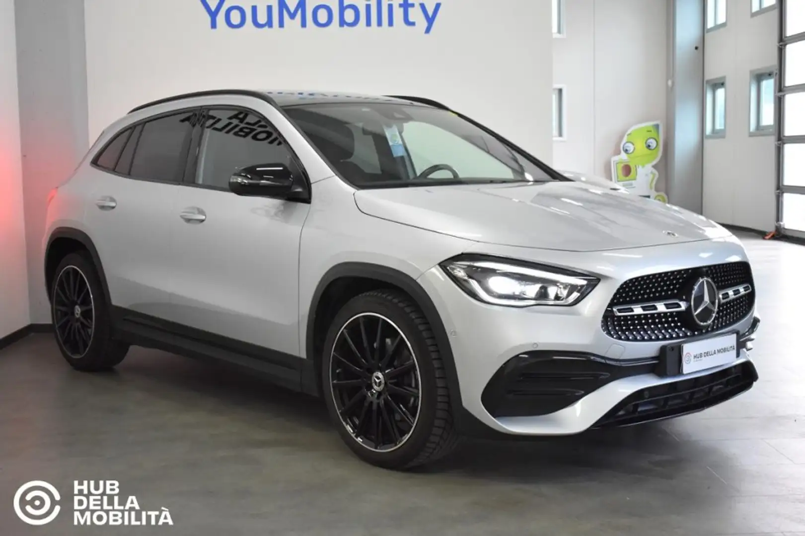 Mercedes-Benz GLA 220 d Automatic 4Matic Premium Luxury Argento - 2