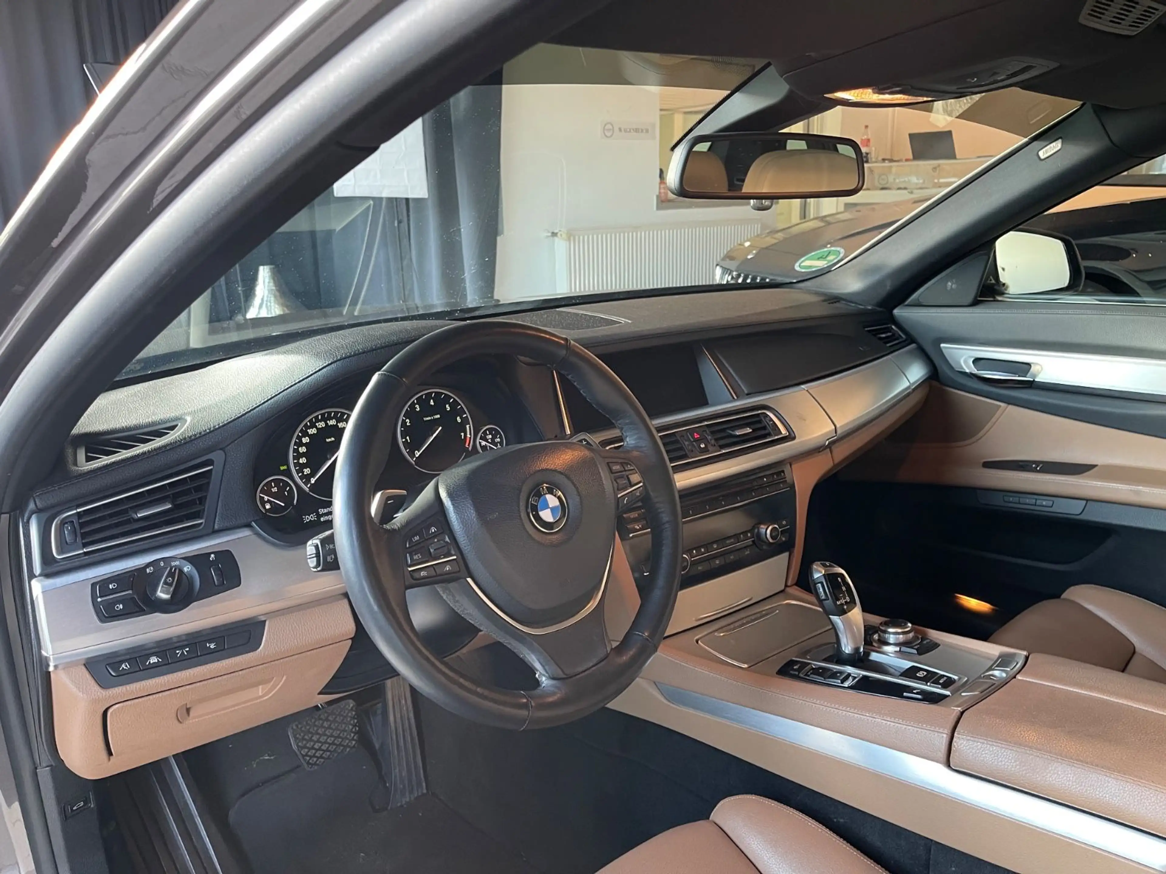 BMW Active Hybrid 7 BMW 750 Activehybrid — photo 5