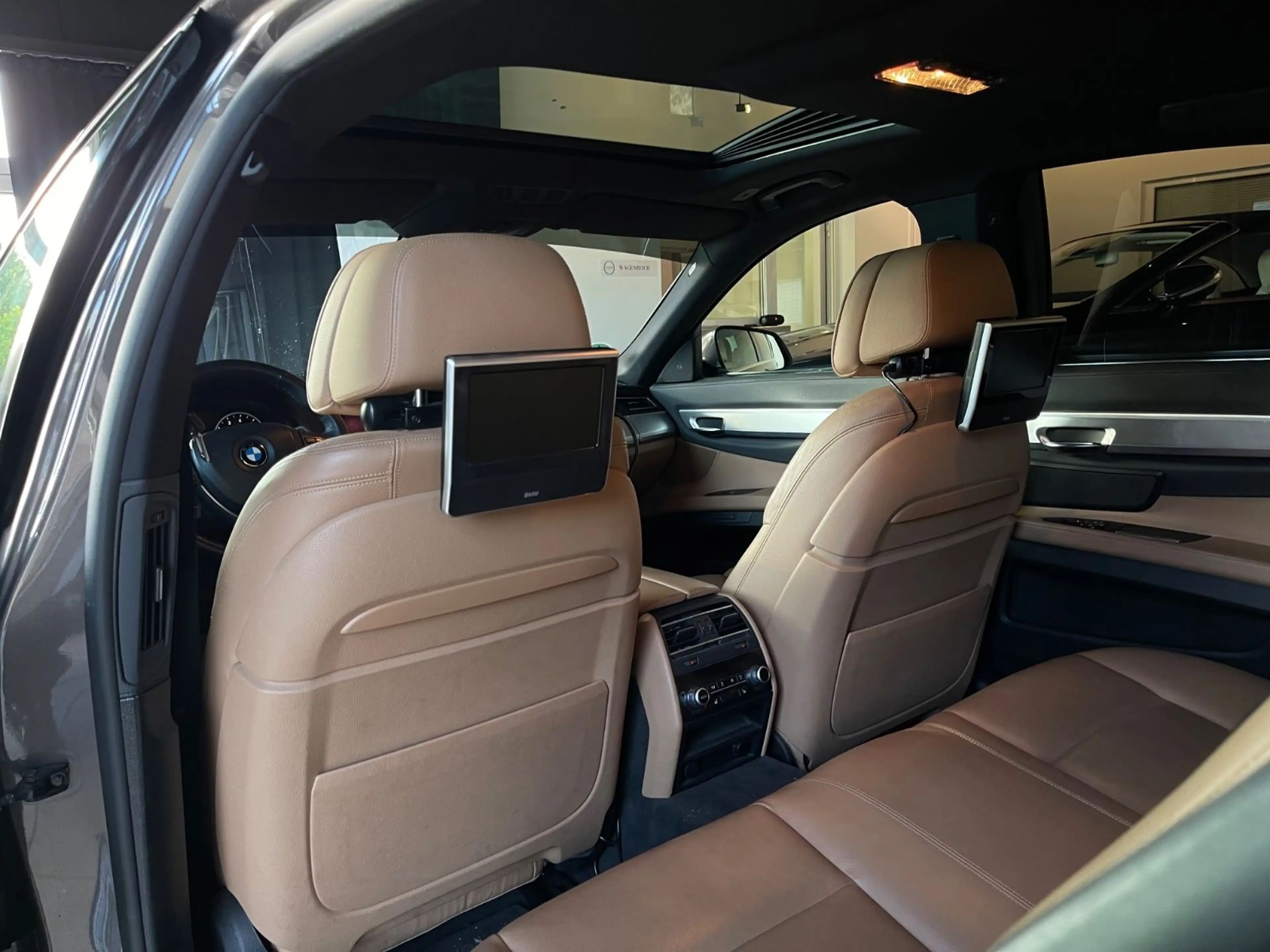 BMW Active Hybrid 7 BMW 750 Activehybrid — photo 6
