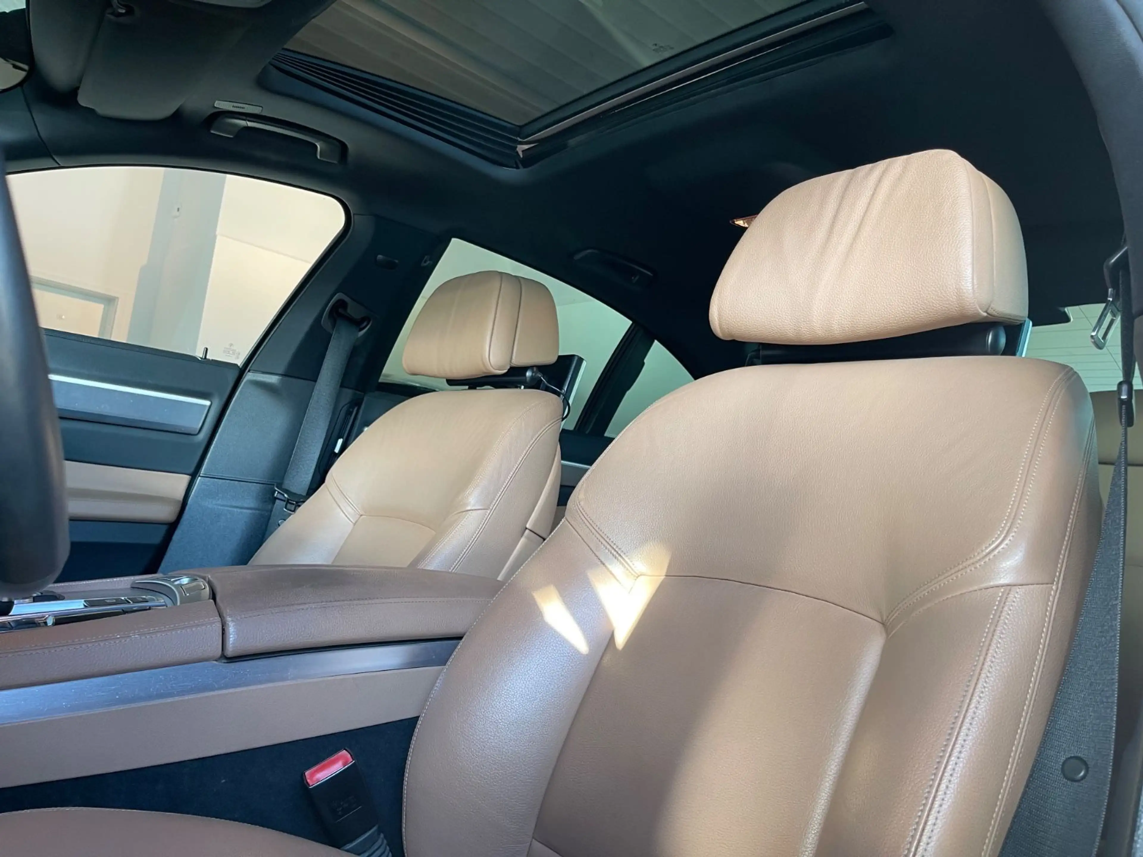 BMW Active Hybrid 7 BMW 750 Activehybrid — photo 8