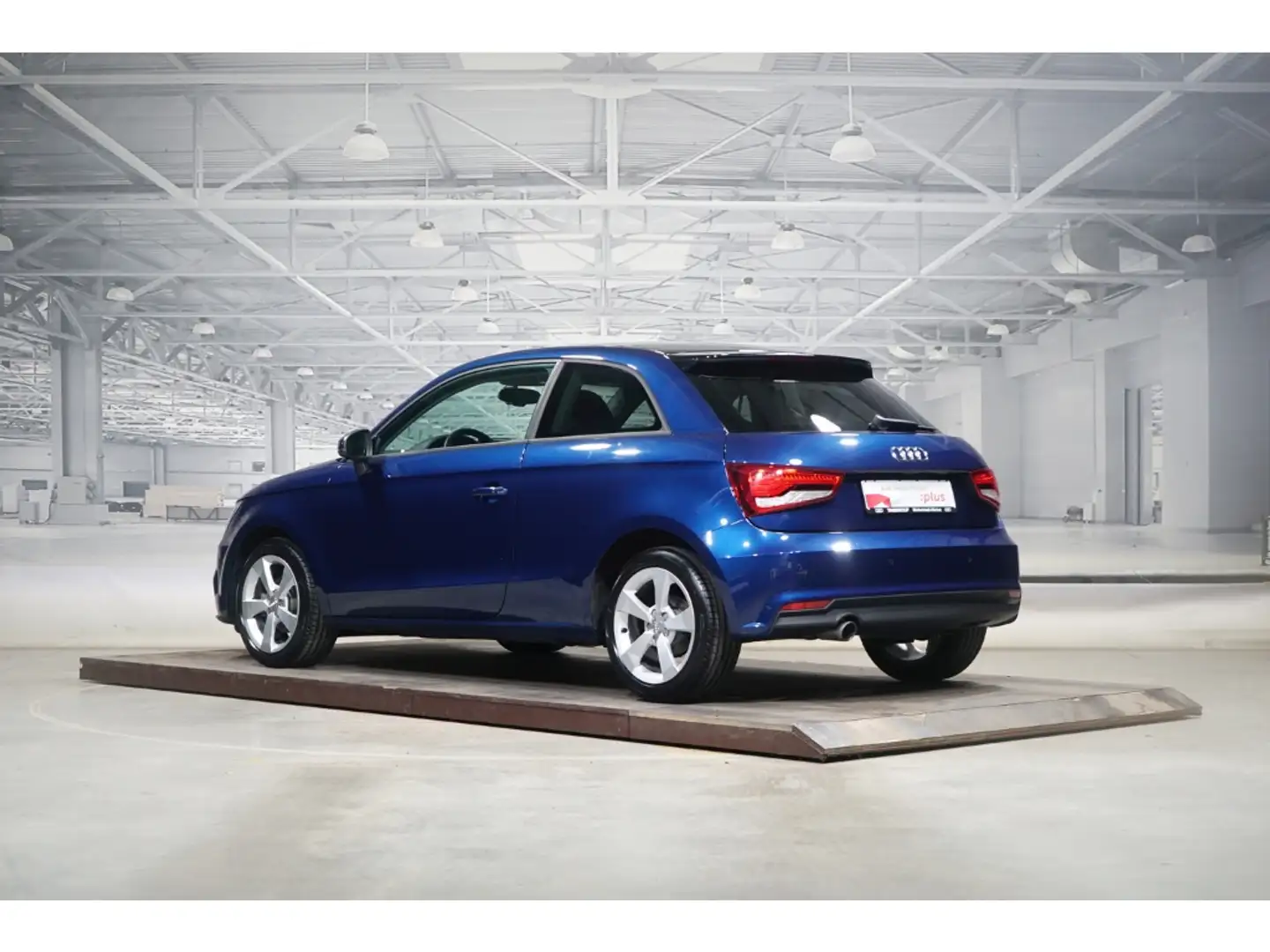 Audi A1 sport 1.0 TFSI ultra 16 Zoll PANO Sportsitze Blau - 2