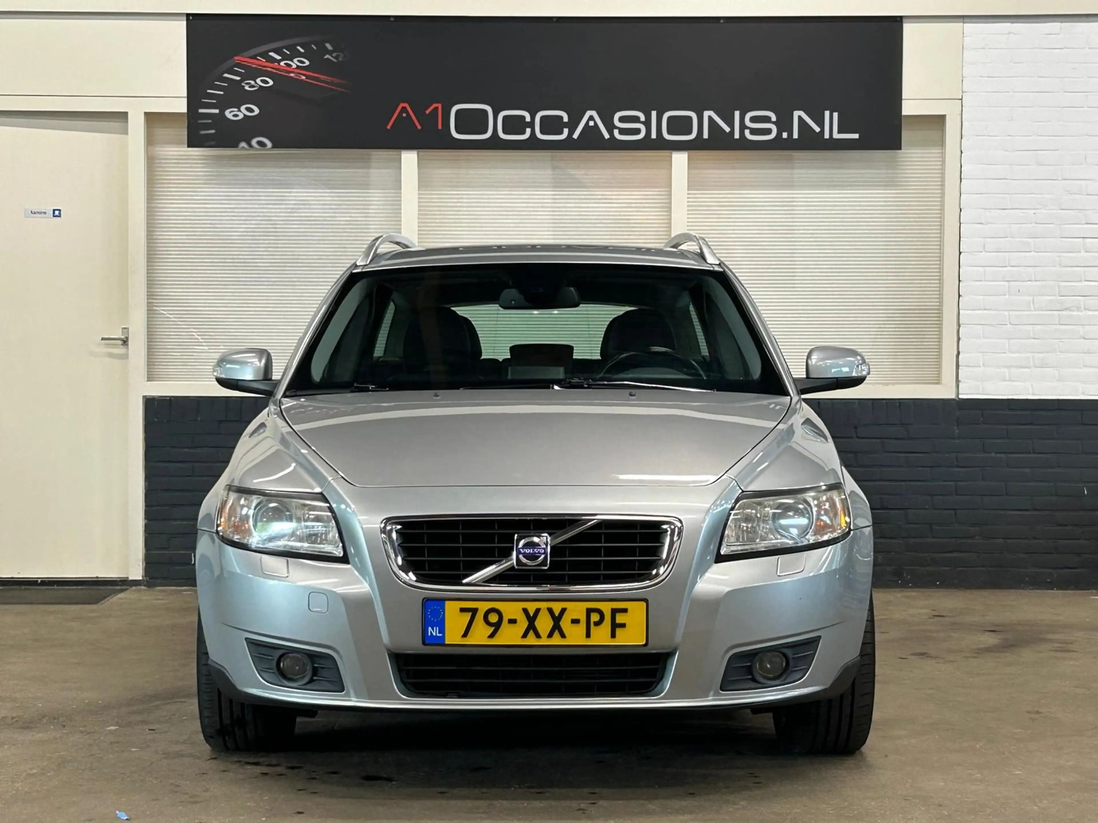 Volvo V50 1.8 Edition II + LEDER + STOELVERWARMING !! — photo 18