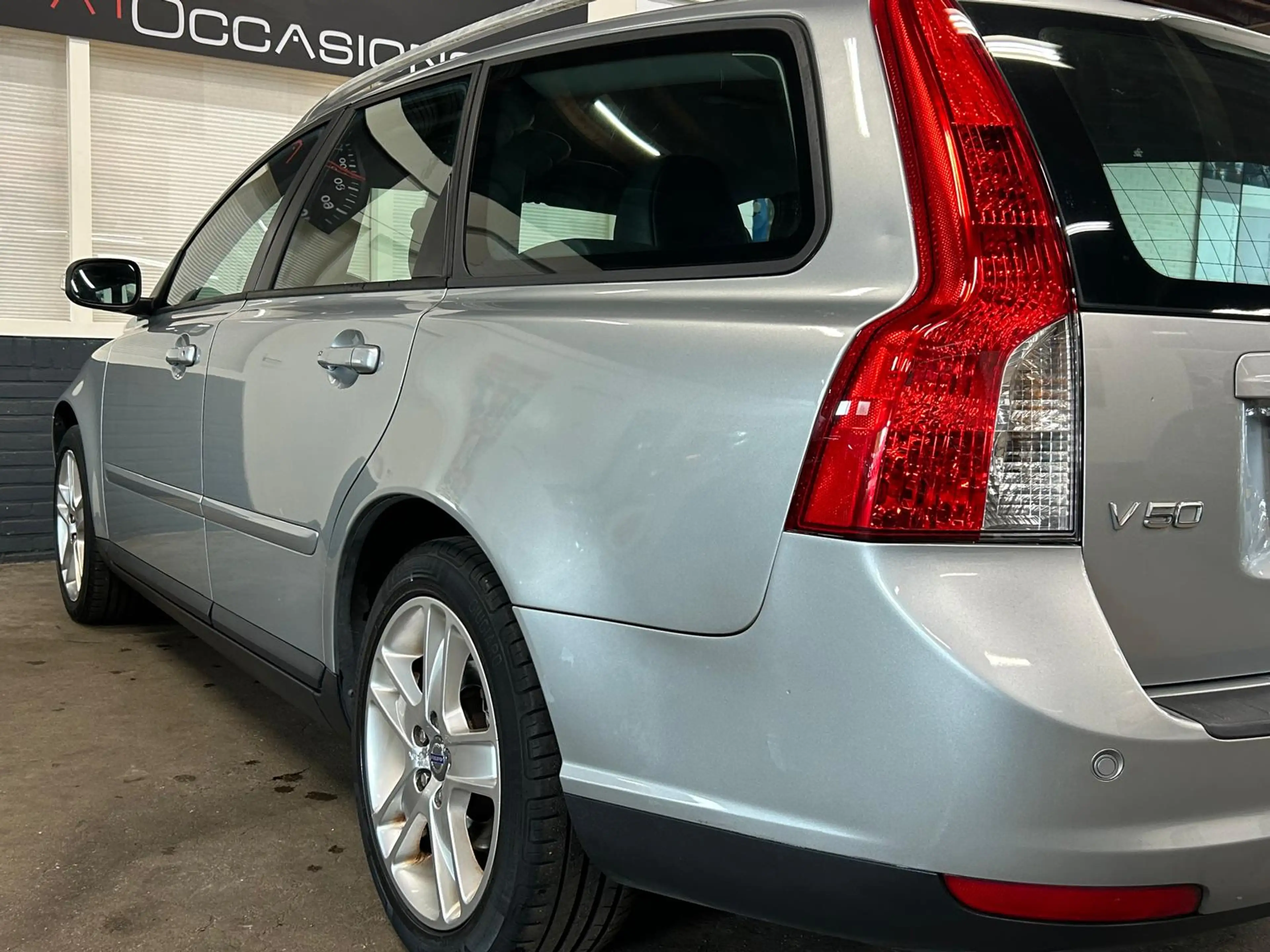 Volvo V50 1.8 Edition II + LEDER + STOELVERWARMING !! — photo 23